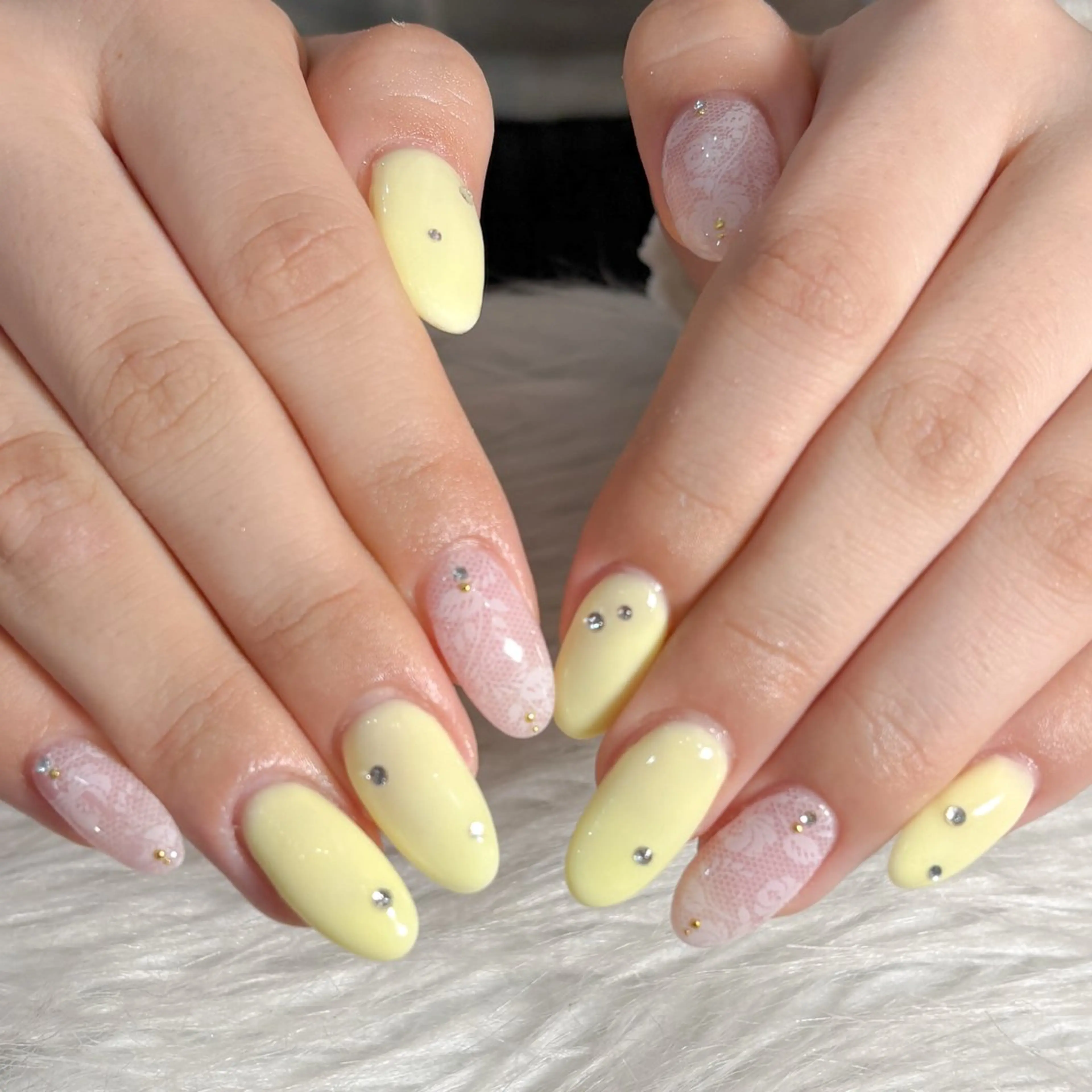 ネイル ハンドネイル LAVISH manaのネイルデザイン