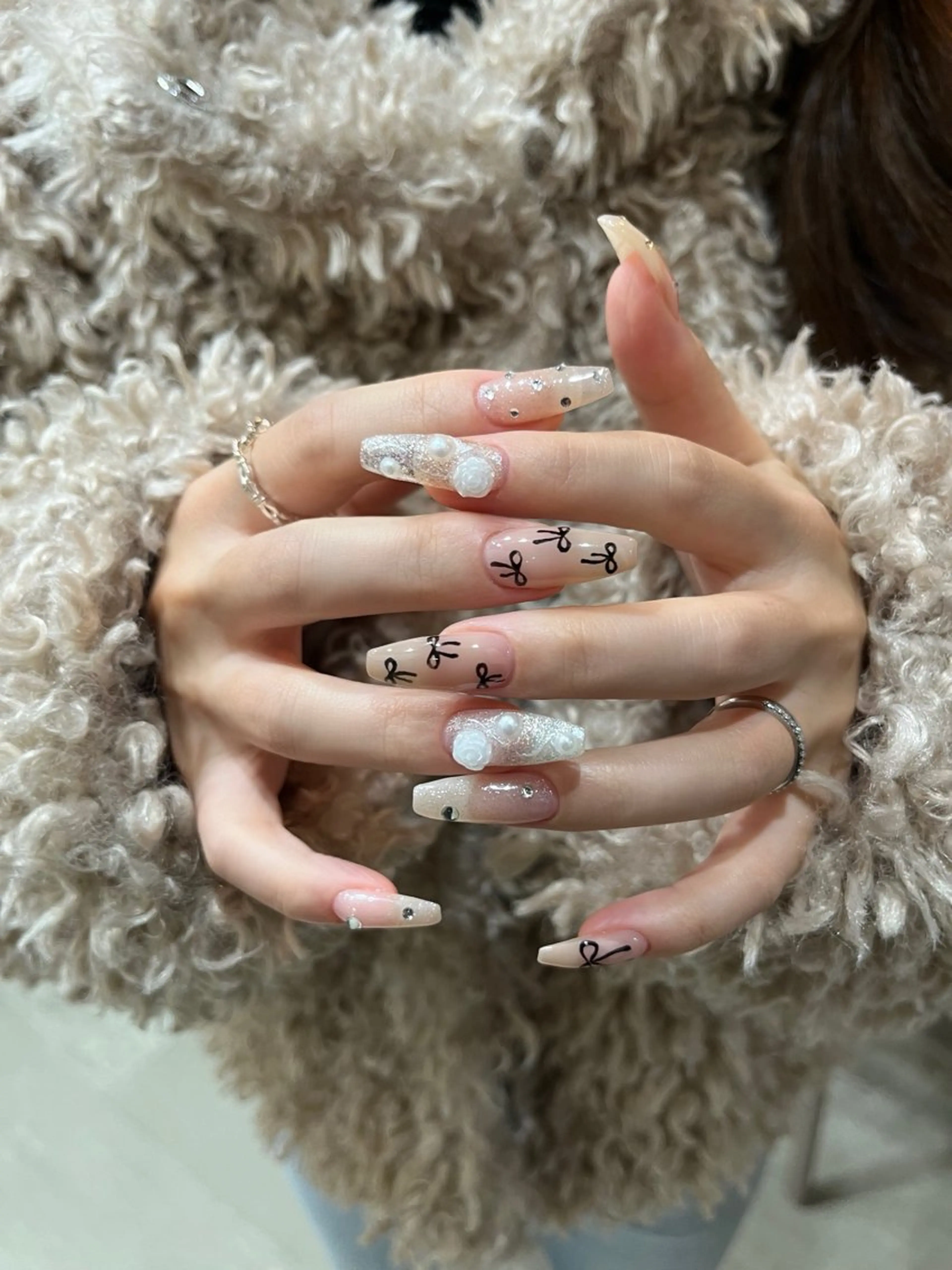 ネイル 浅野 優衣のネイルデザイン