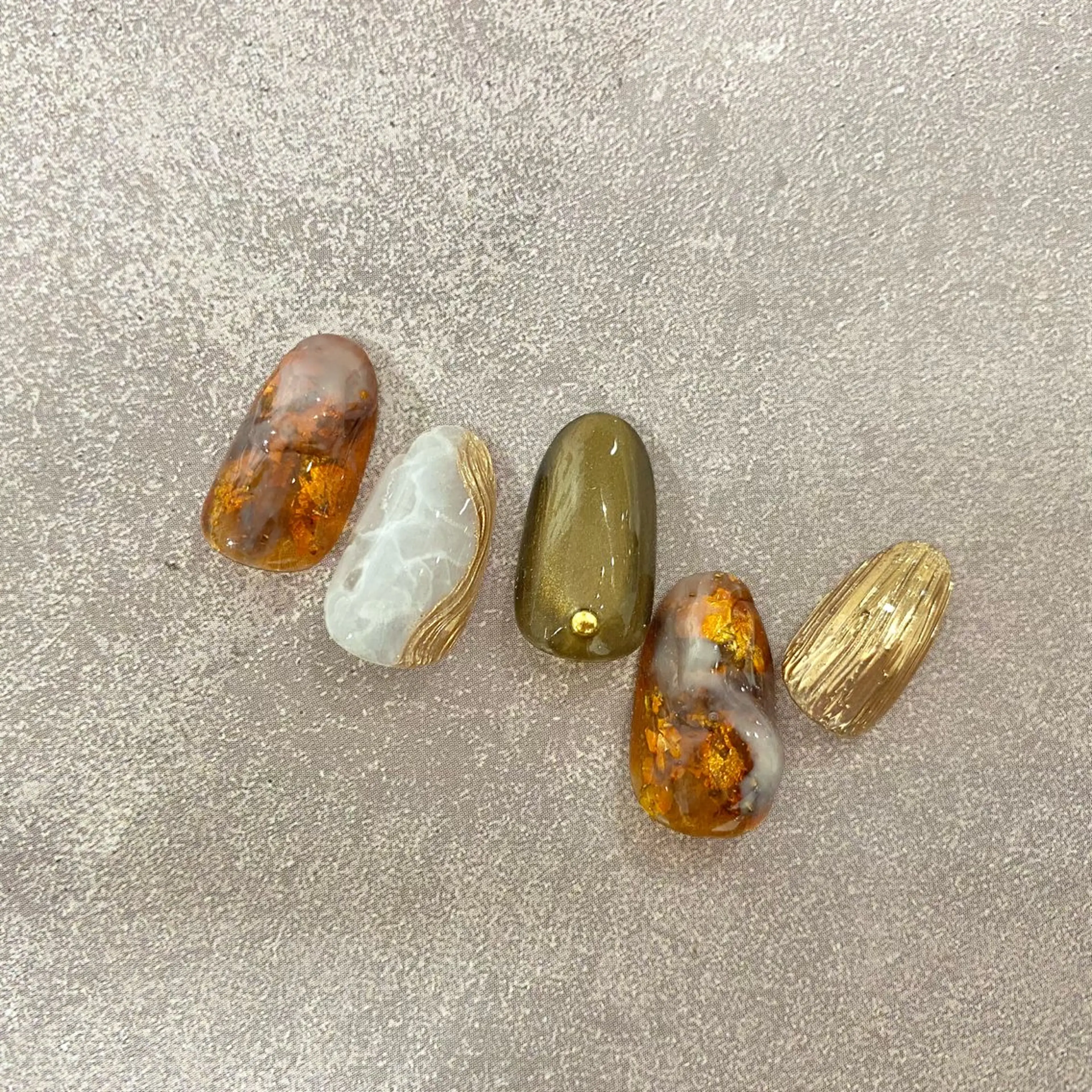 ネイル ハンドネイル フジタ エリカのネイルデザイン