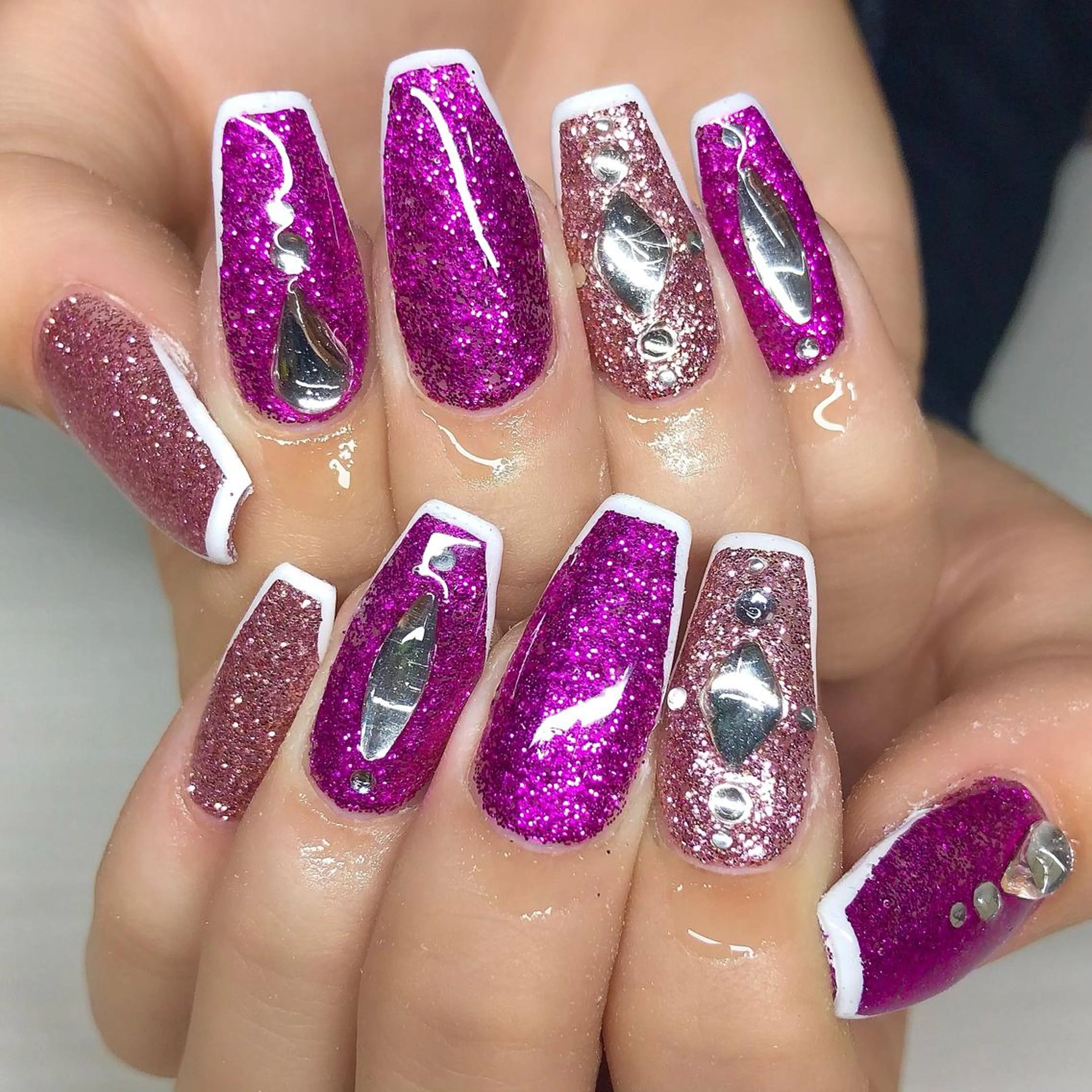 ネイル フレンチネイル ピンク ハンドネイル 【Yappy🌈】 💖P-tanaのネイルデザイン