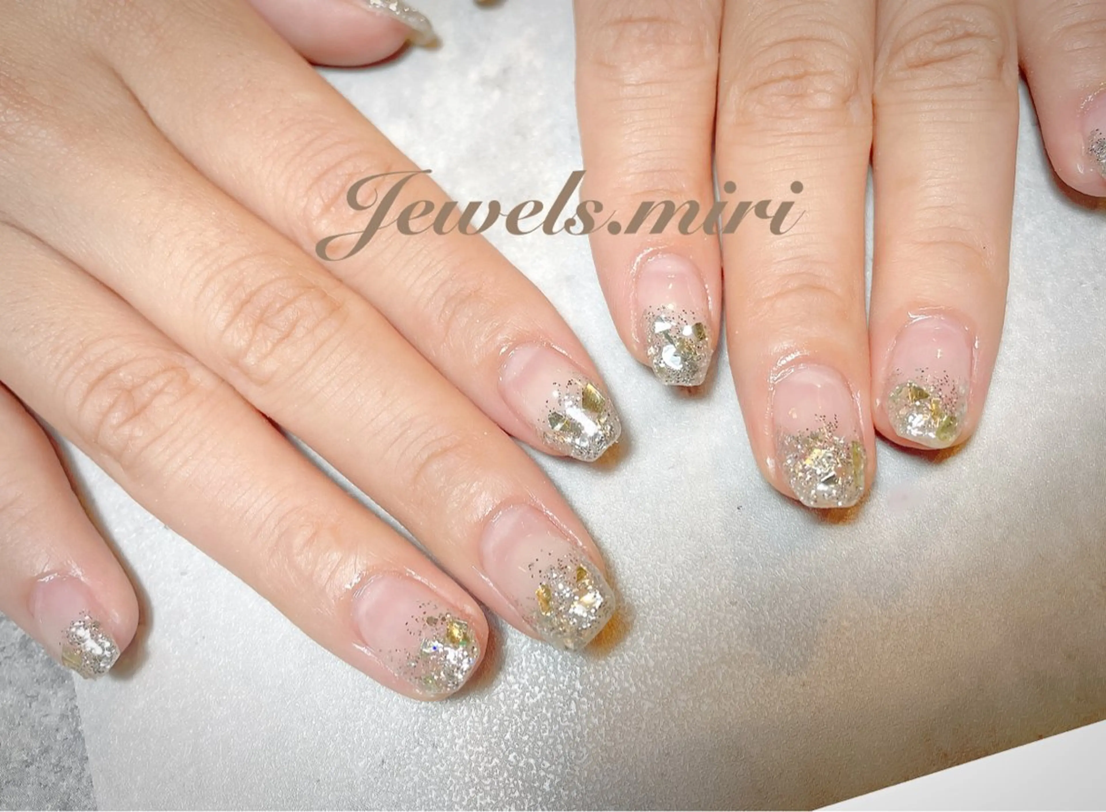 ネイル グラデーション キラキラネイル ラメ(グリッター) ラメグラデーション ネイルサロン Jewels Mのネイルデザイン
