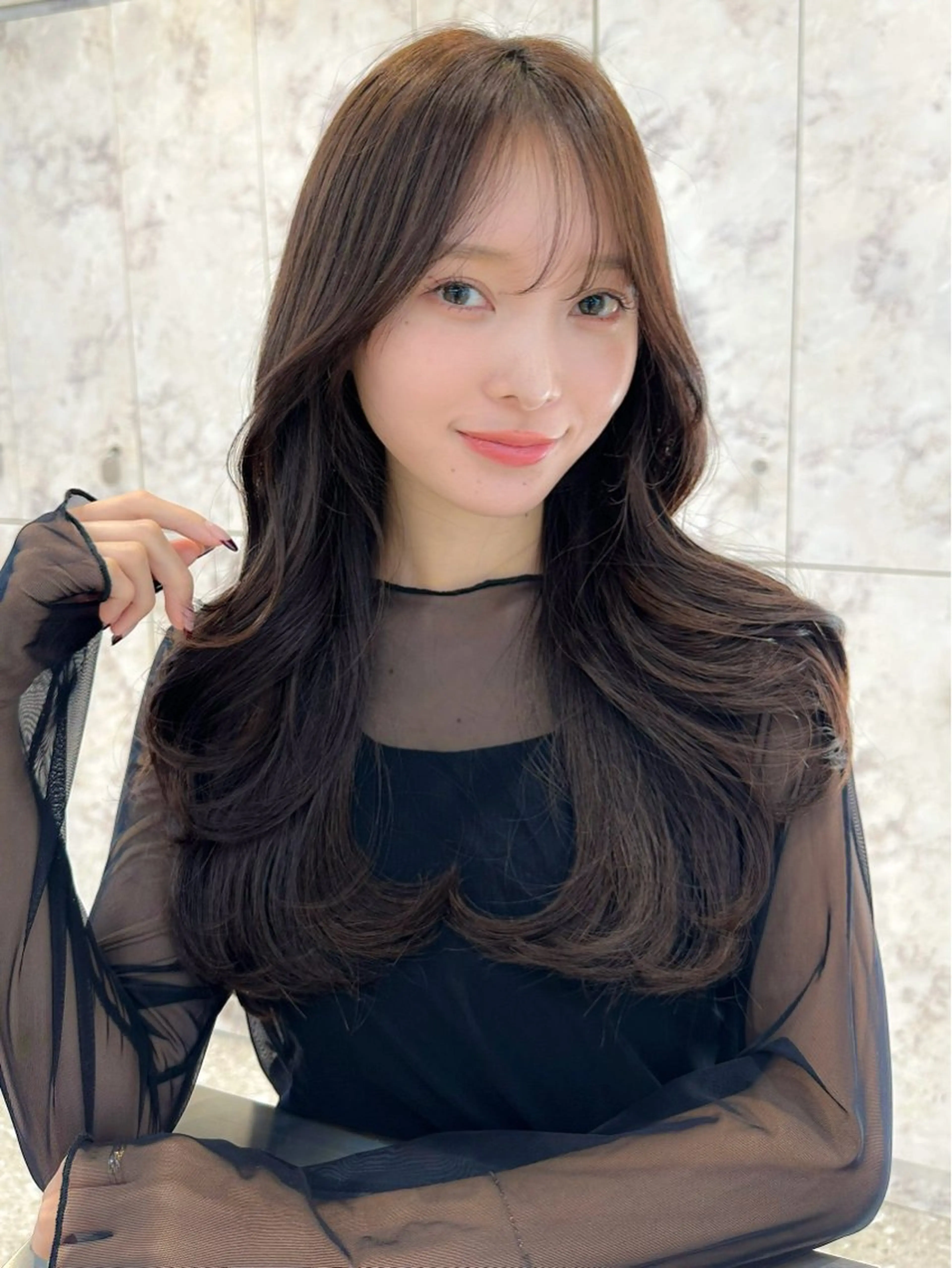 セミロング カラー ダブルカラー ハイライトカラー ハイライト 髪質改善 韓国風ヘア カット ヘアカラー トリートメント 新宿/韓国風レイヤー 髪質改善/渋谷直樹のヘアスタイル