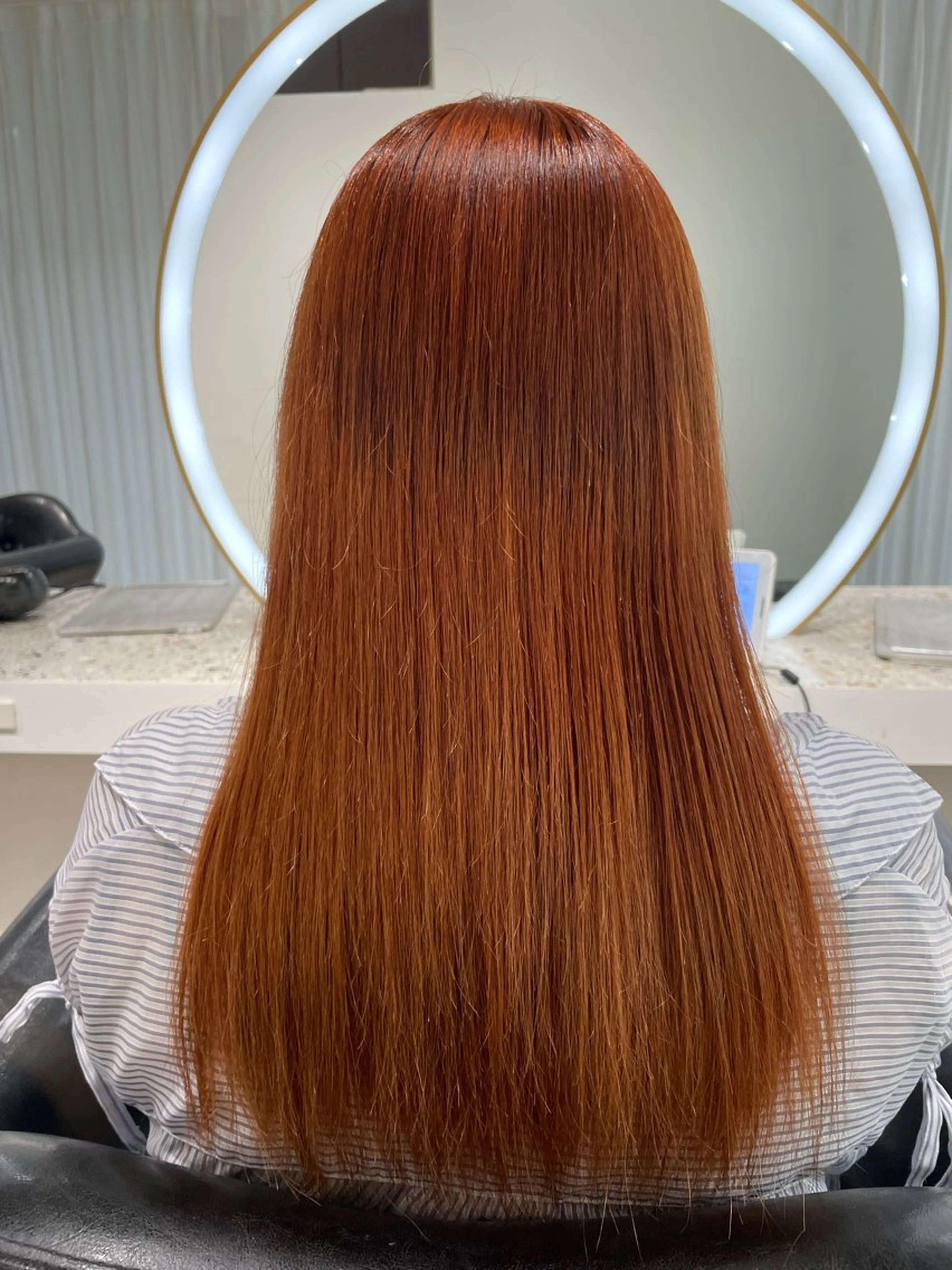 ロング オレンジブラウン CIEL 菜々香のヘアスタイル