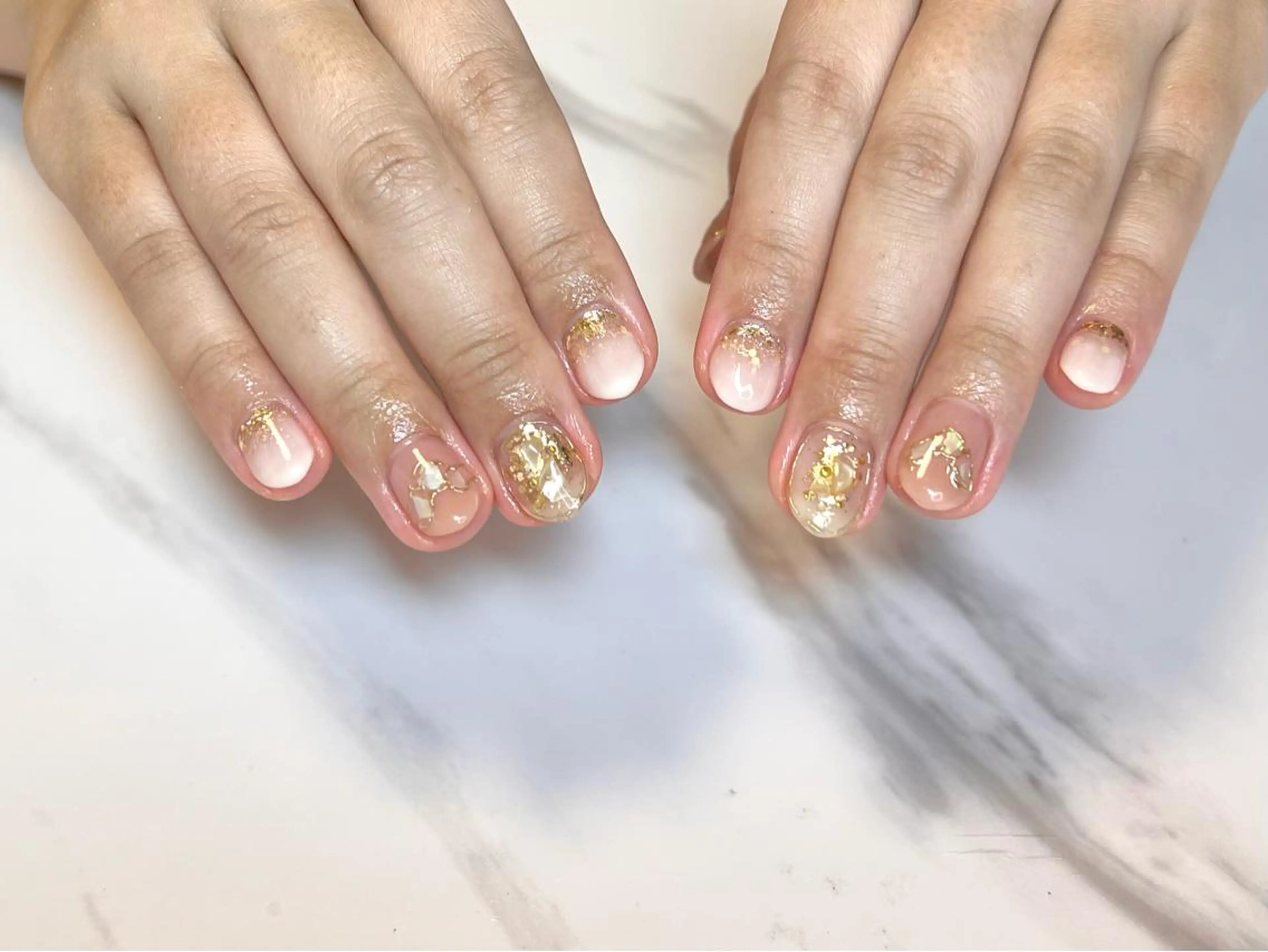 ミディアム ネイリスト シンのネイルデザイン