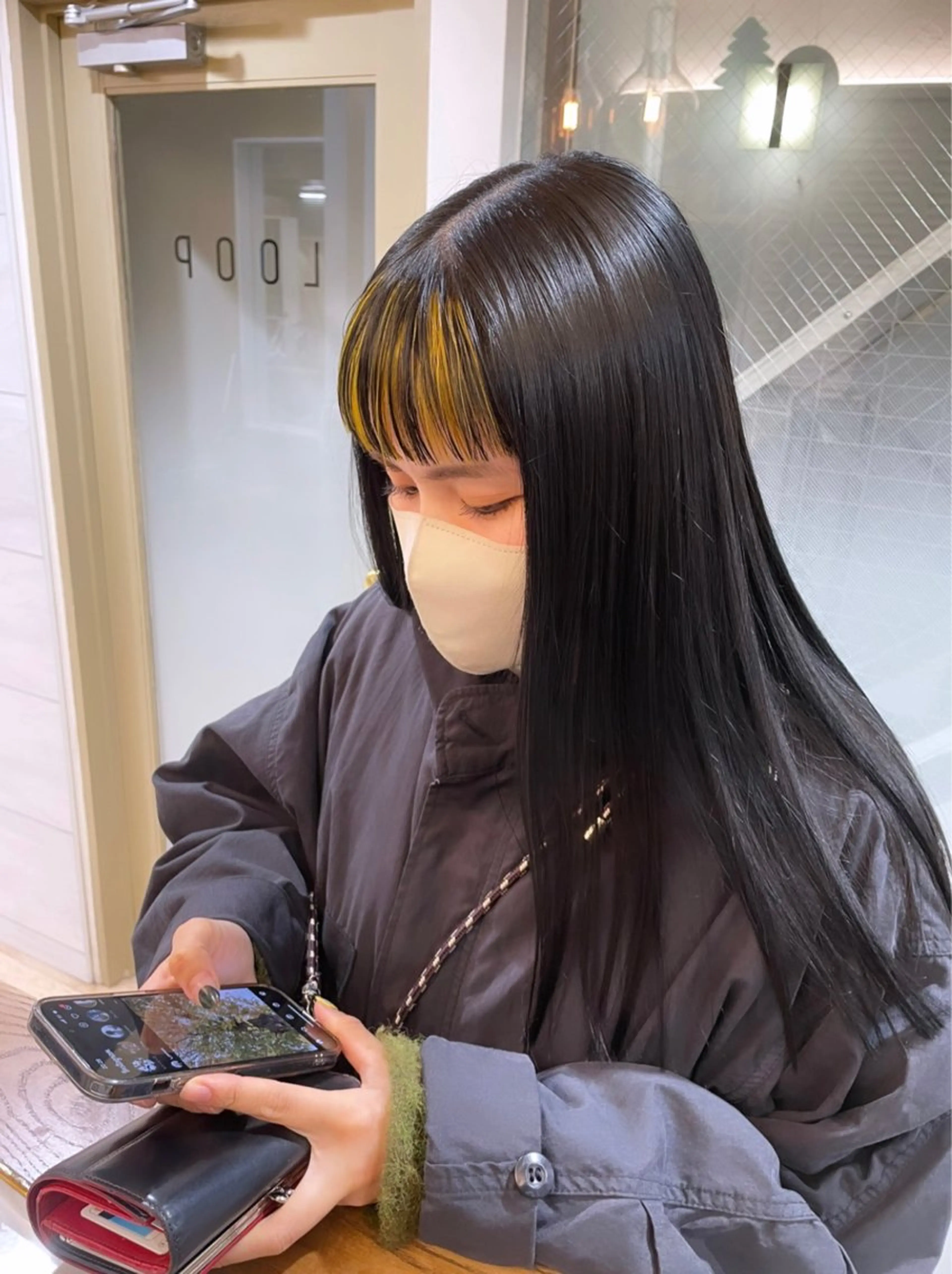 【❣️ポイントW color❣️】ブリーチ（ポイント部分）＋オンカラーの写真