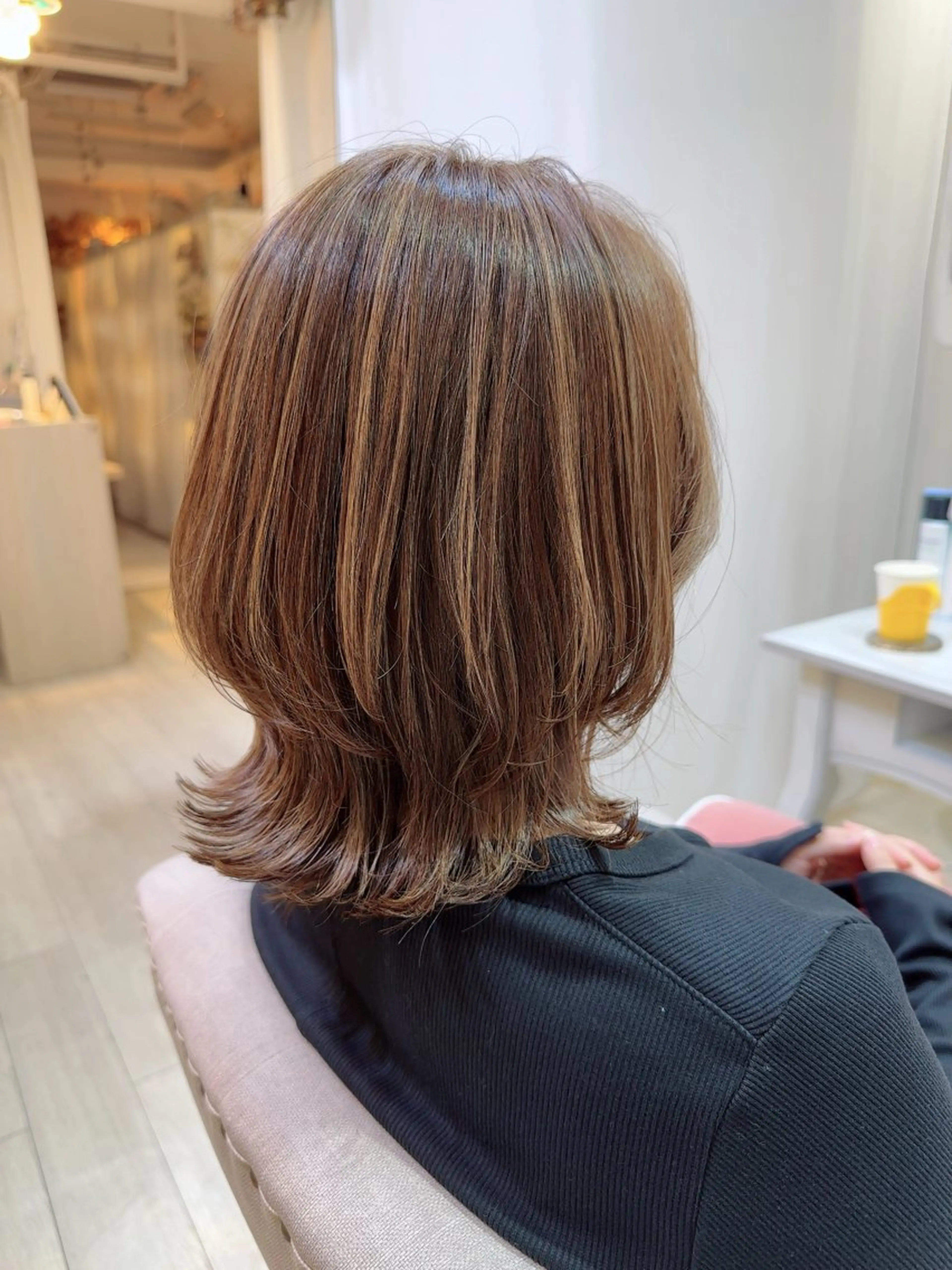 ミディアム カラー カット ヘアカラー トリートメント 楫 大輝のヘアスタイル