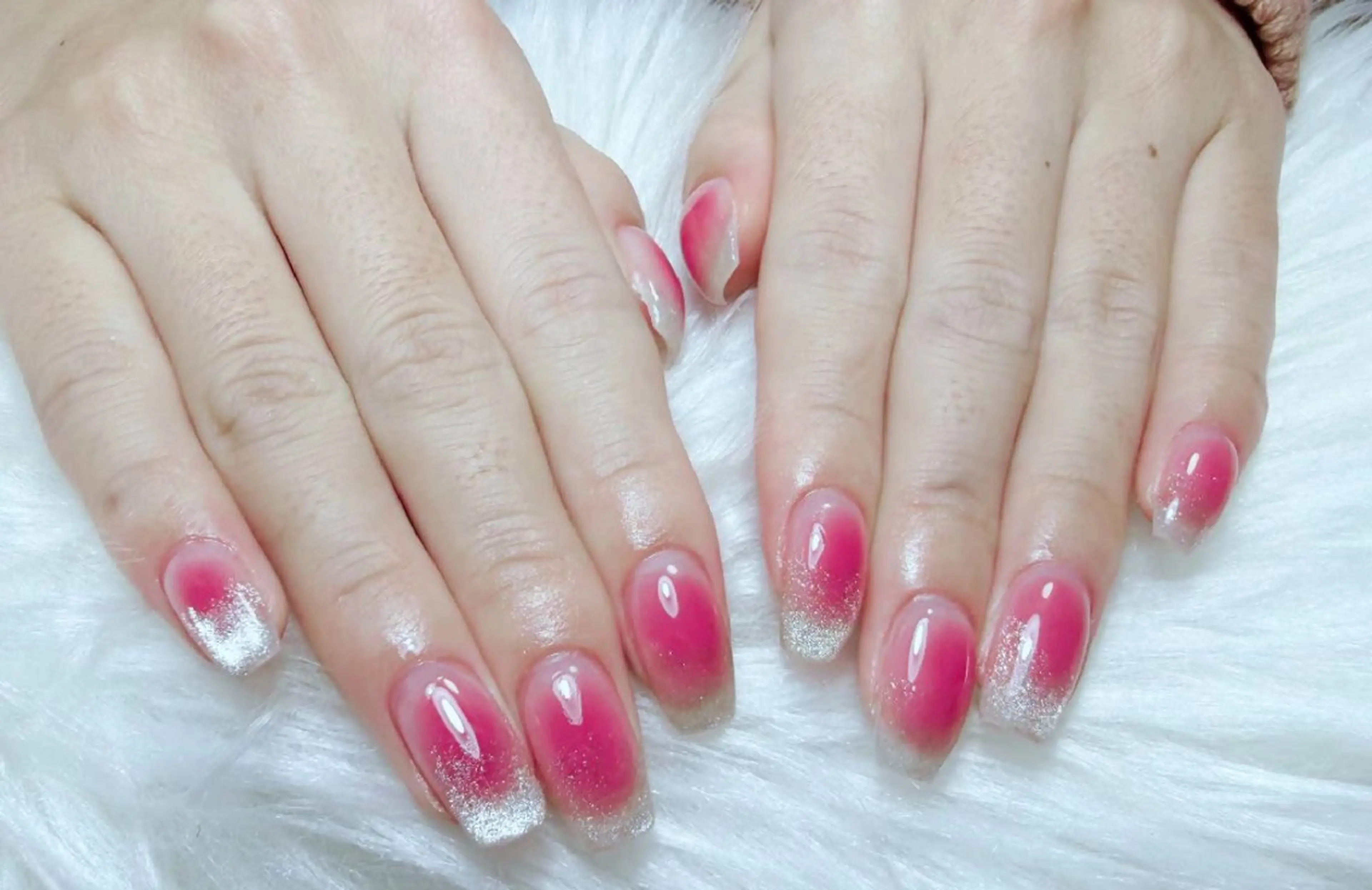 ネイル 小島 阿佑美のネイルデザイン