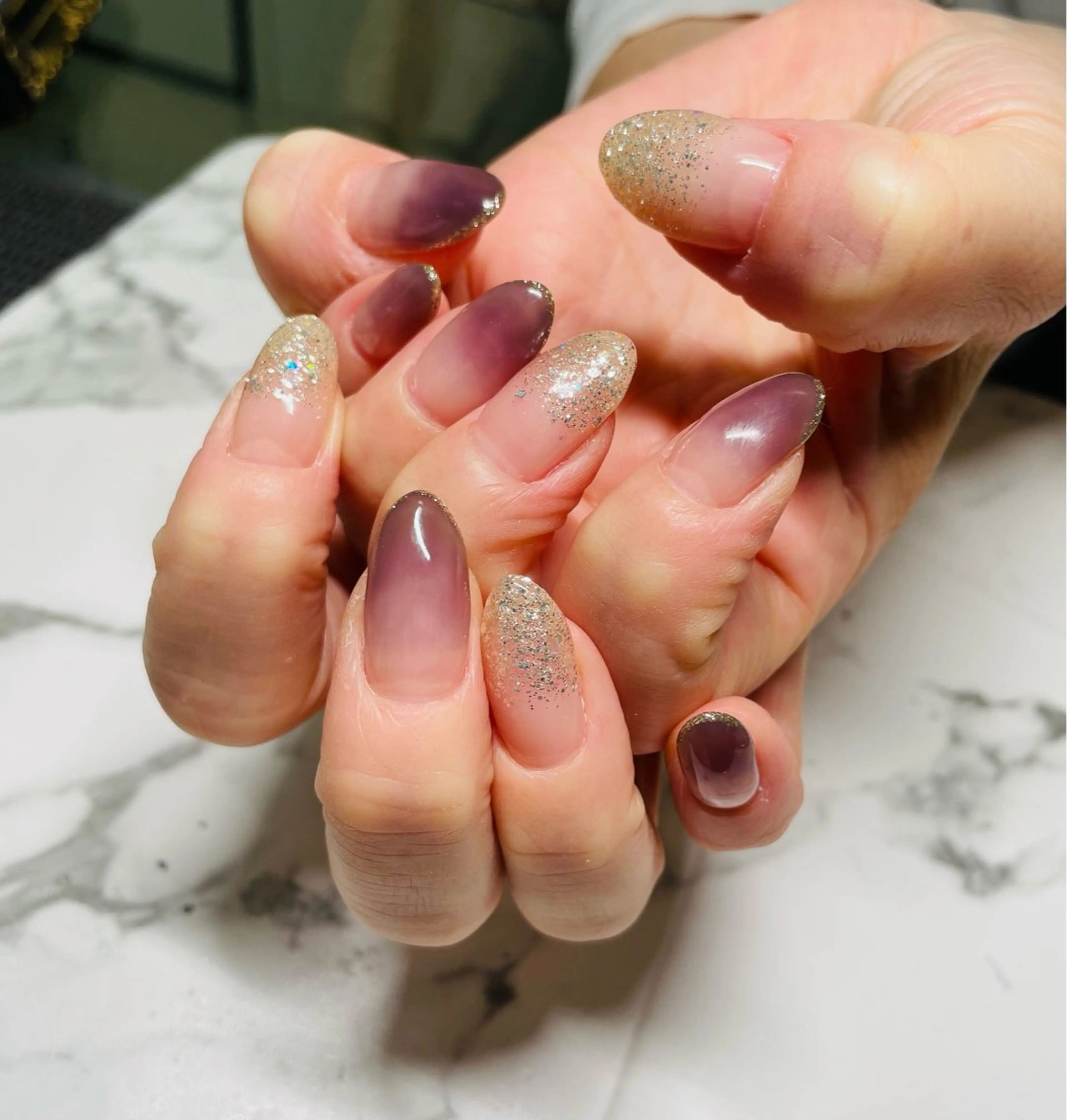 グラデーションネイルの写真