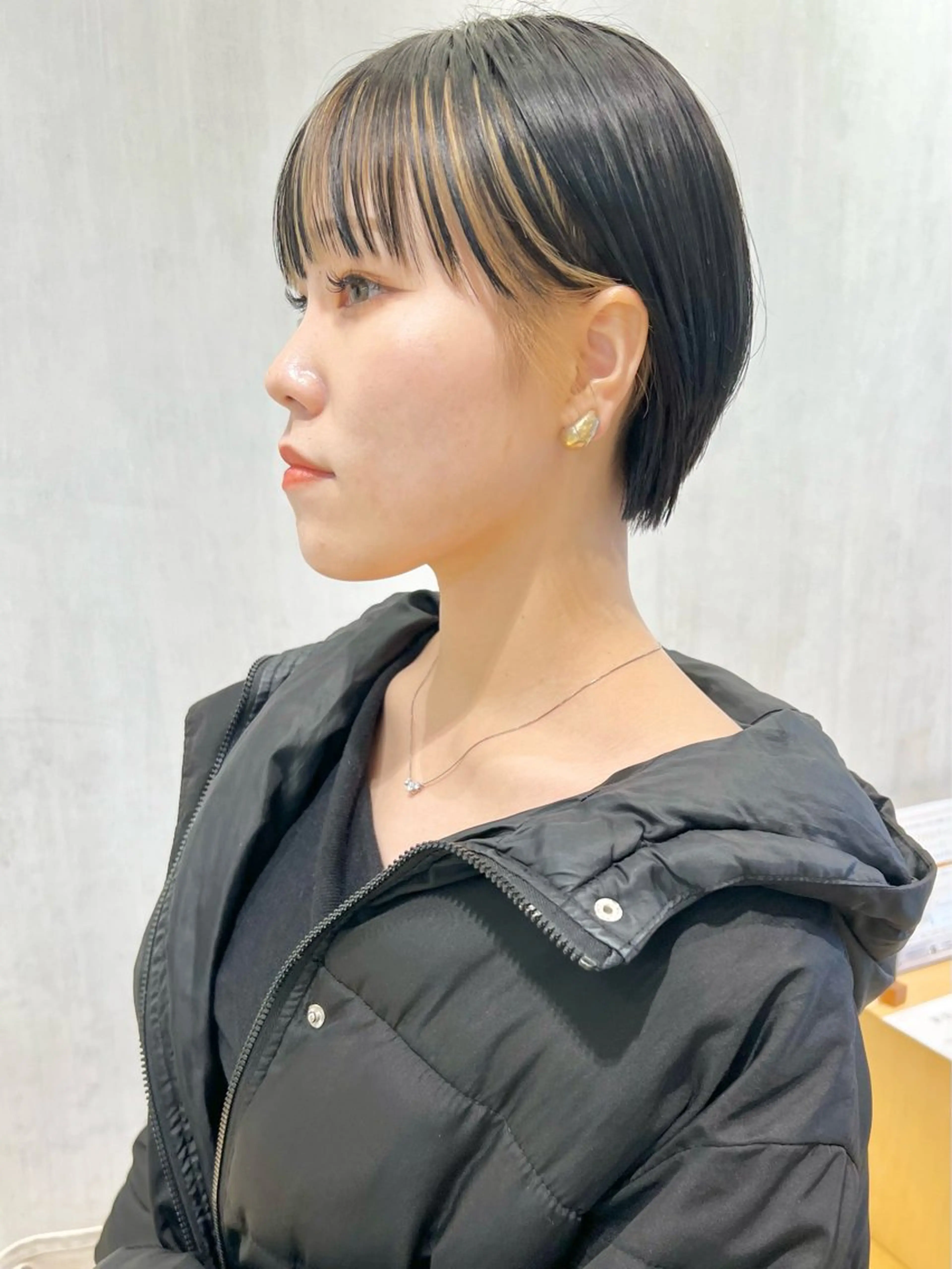 ショート カラー ベージュカラー インナーカラー ショートヘア カット パーマ メンズパーマ/フェ ザーパーマ/古川晴輝のヘアスタイル