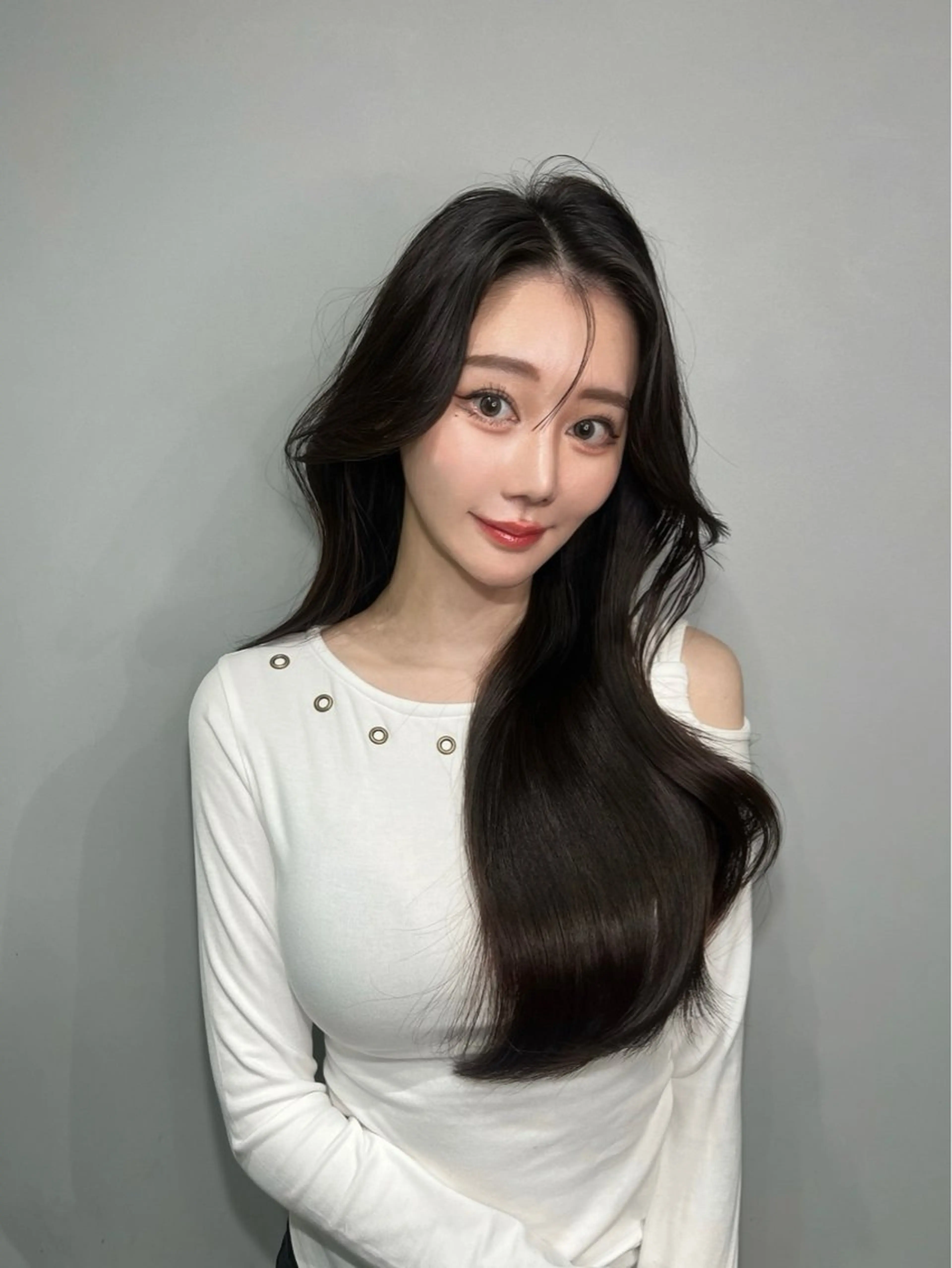 ロング カラー カット ヘアカラー トリートメント ワンホン×韓国/ 髪質改善/itaruのヘアスタイル