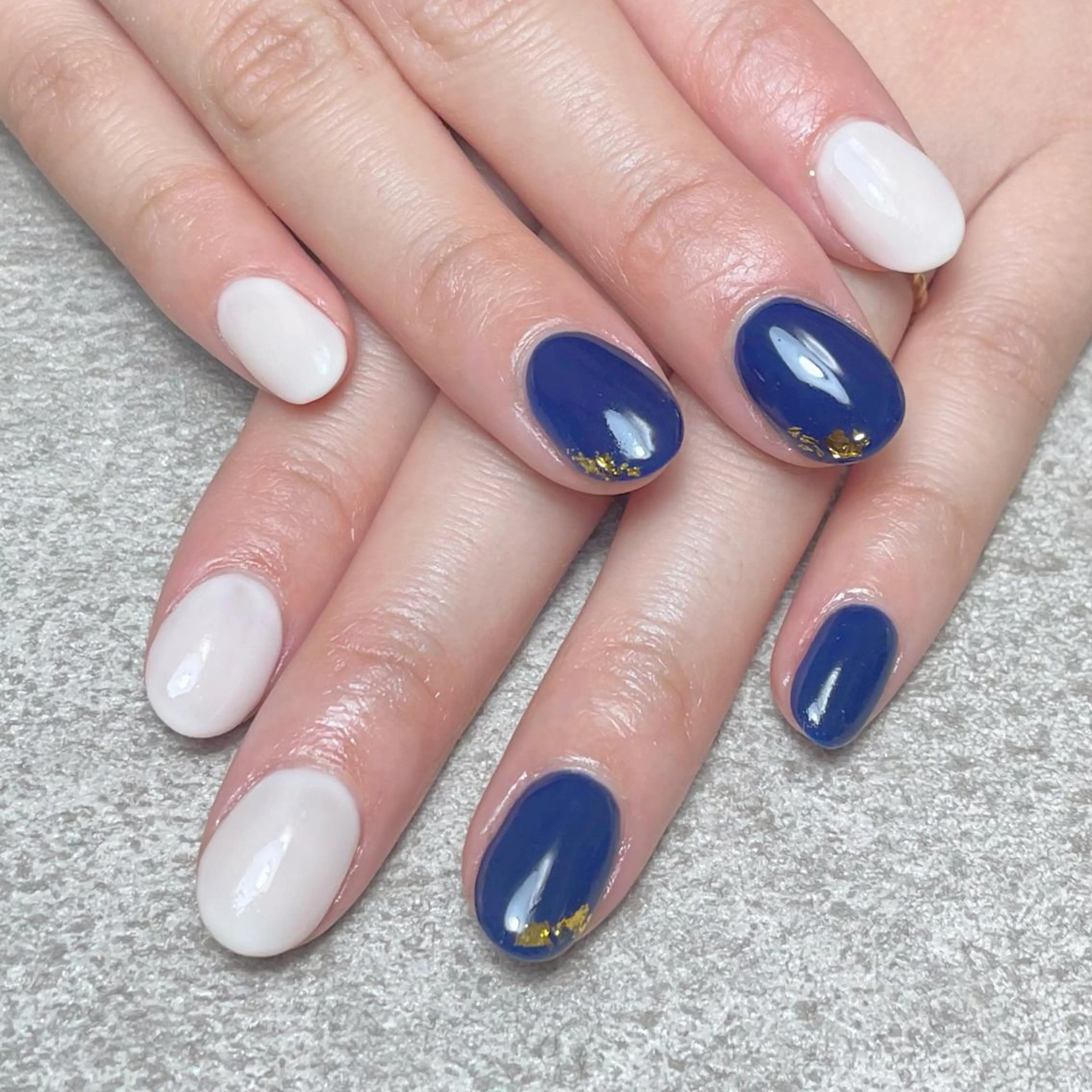 ネイル ハンドネイル nailroom DIASOMNIAのネイルデザイン