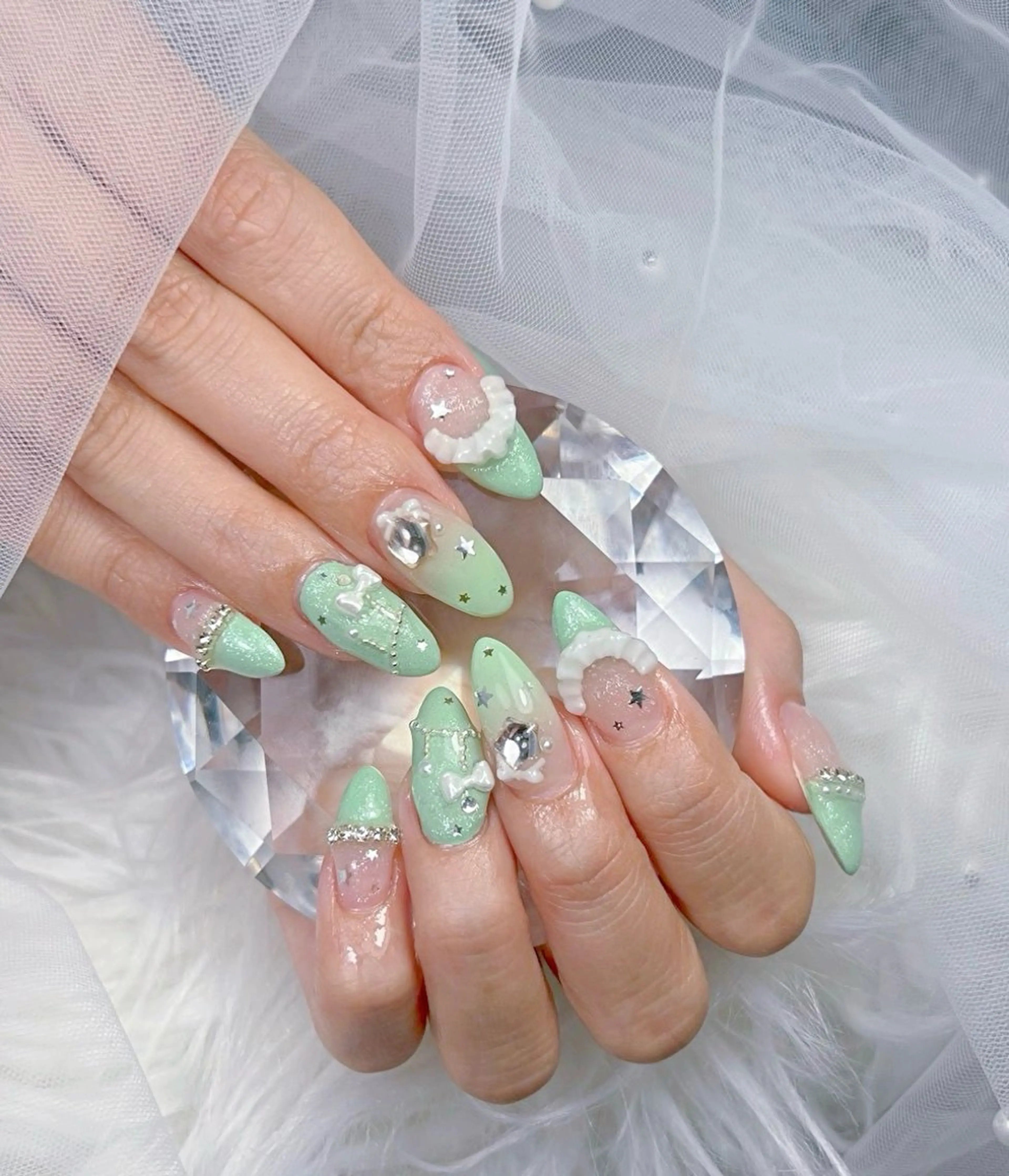 ネイル アートネイル オーロラネイル チークネイル 長さ出し フットネイル Miya _nailのネイルデザイン