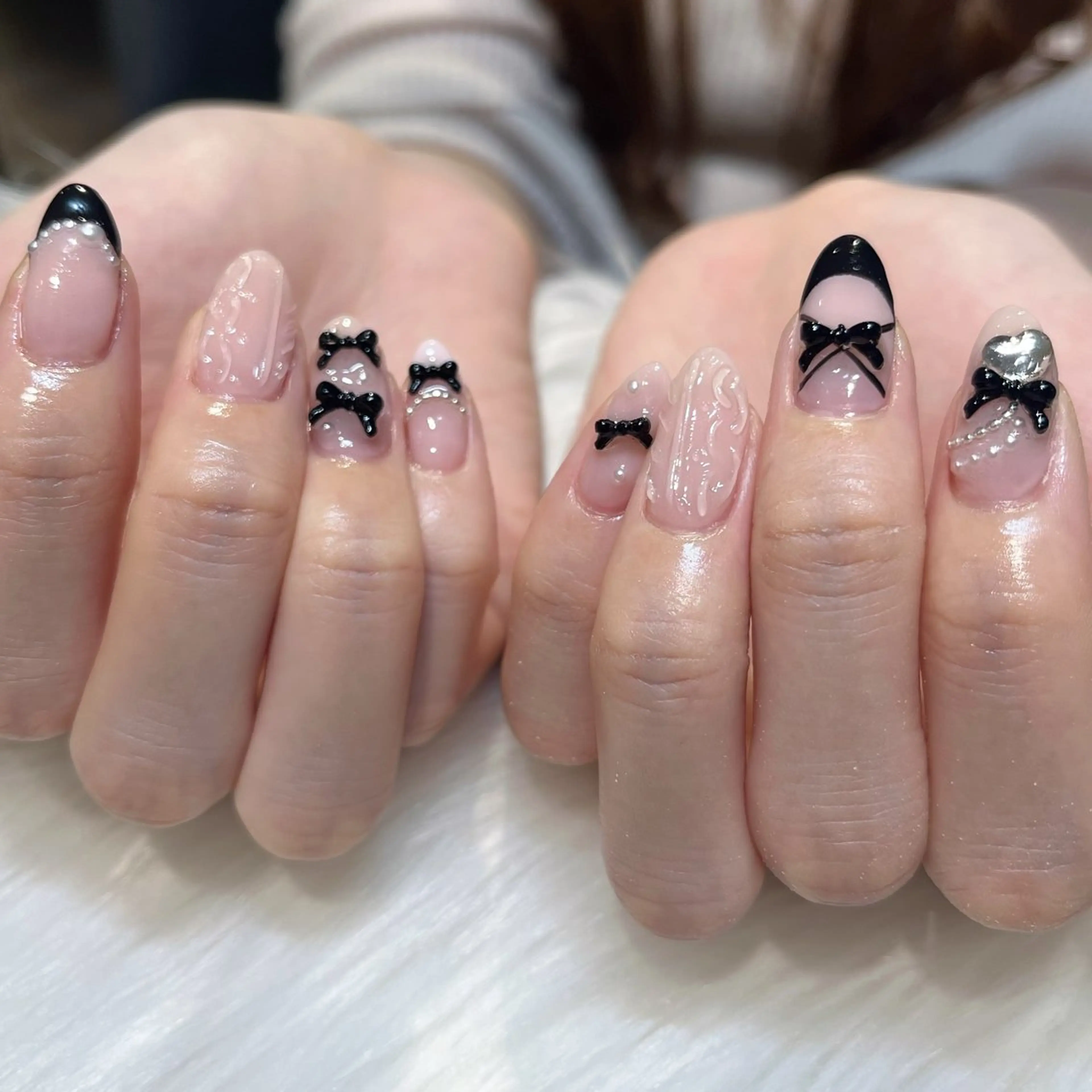 ネイル アートネイル ガーリー 韓国ネイル 持ち込み ワンホンネイル KOKONA 🎀のネイルデザイン