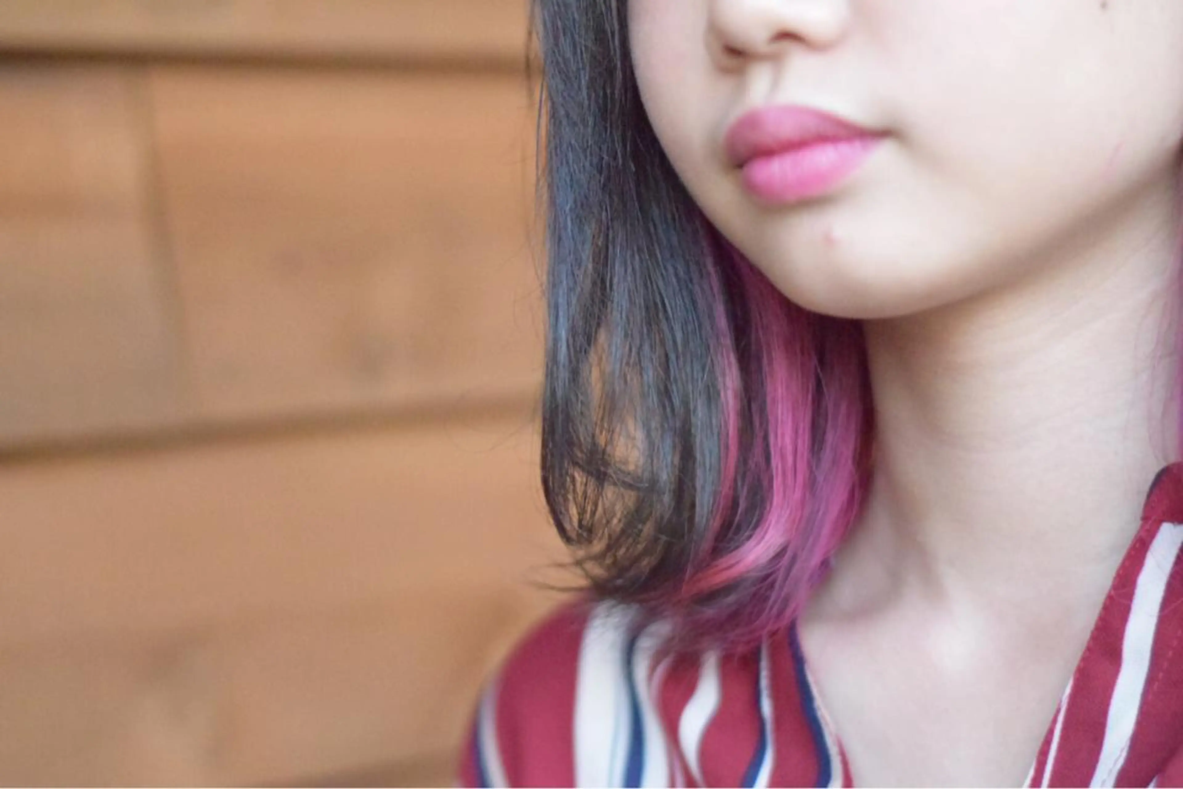 ミディアム 中川 茜里のヘアスタイル