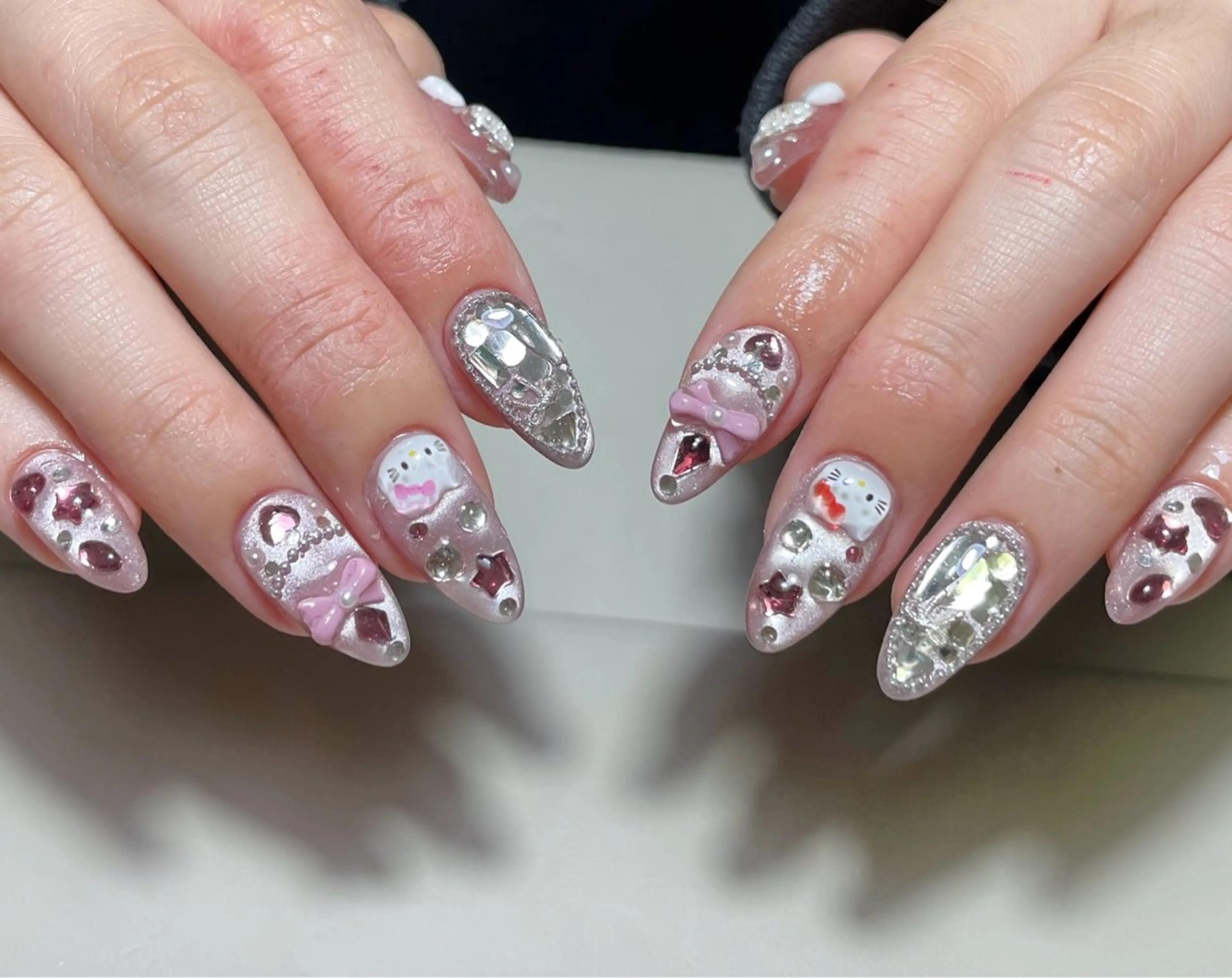 ネイル ハンドネイル ハンドケア 🍑 momo_nailのネイルデザイン