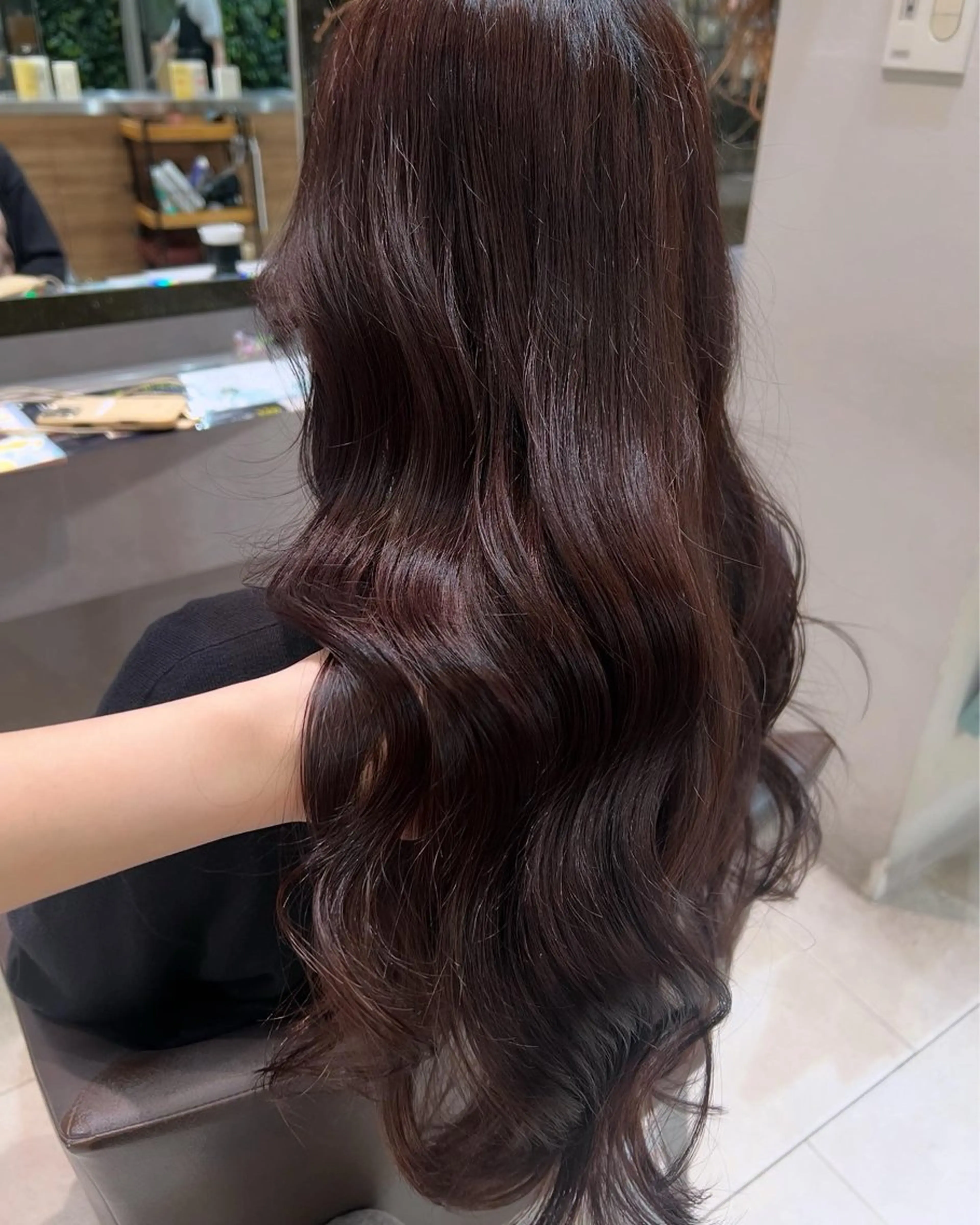 ロング カラー ヘアカラー 🫧Ai/ ロロネー森ノ宮💖のヘアスタイル