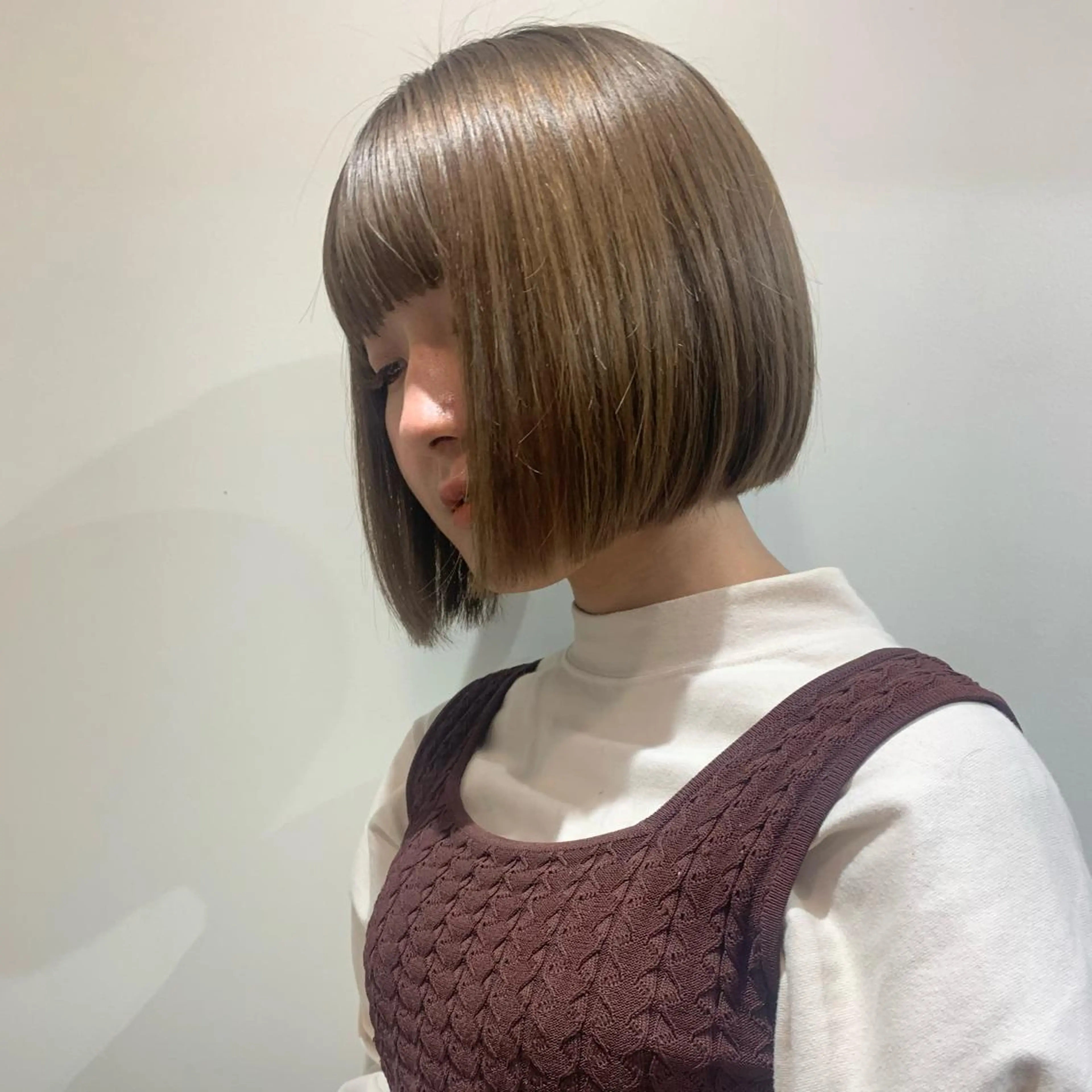 ショート カラー stylist店長 岡本真依のヘアスタイル