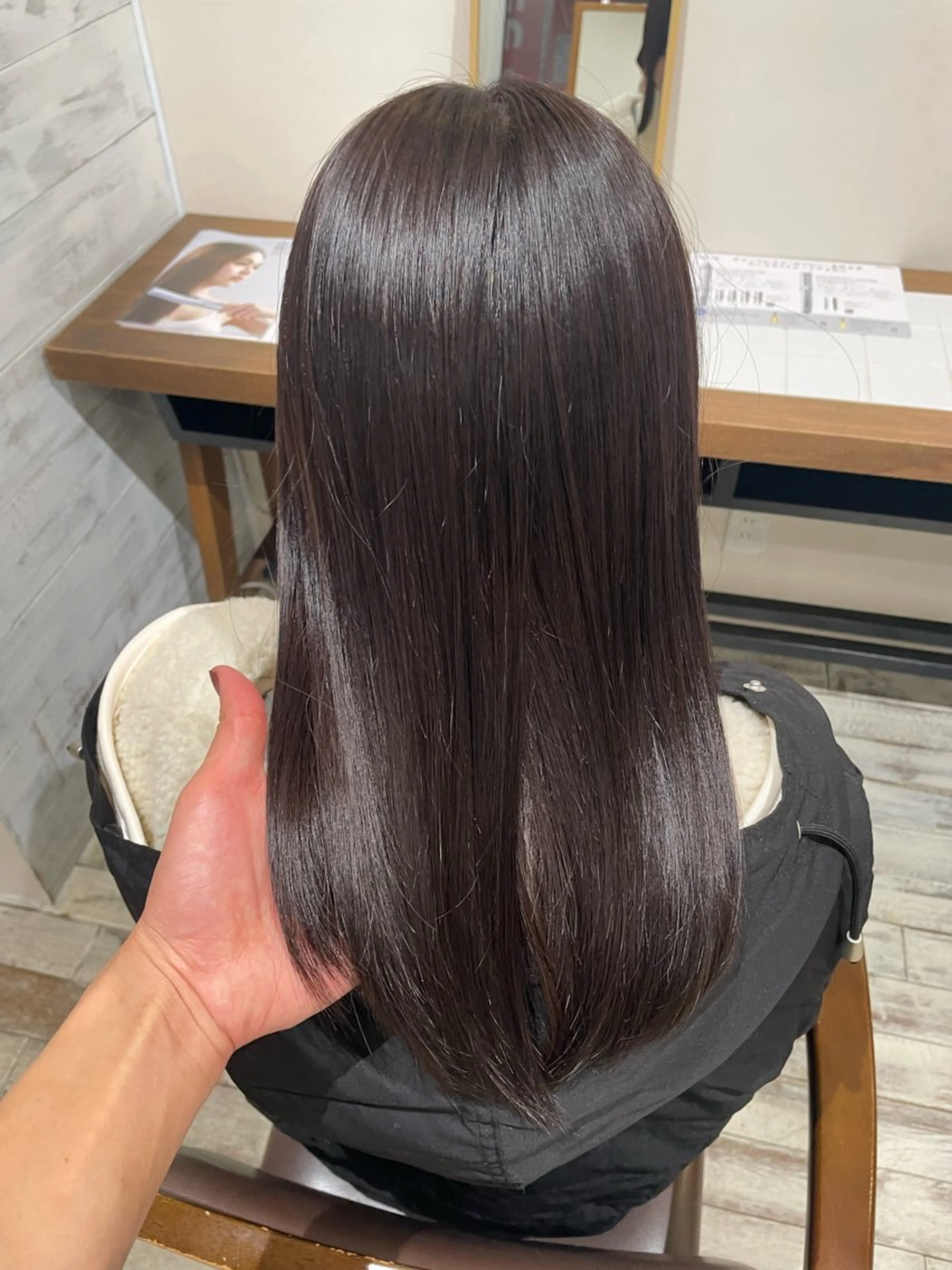 ミディアム カラー ren ボブロブ/ミディアムのヘアスタイル