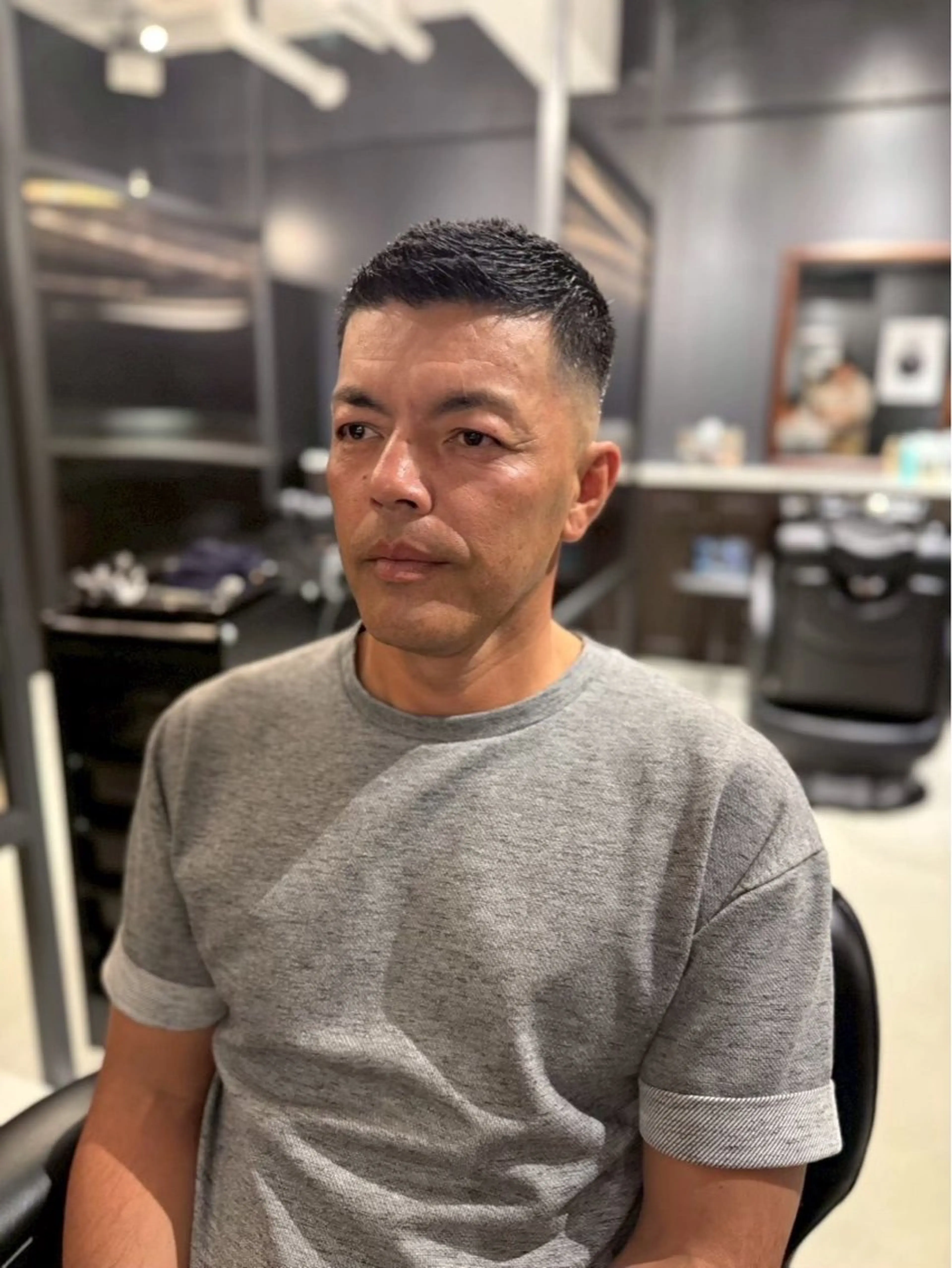 ショート メンズ 岡 魁のヘアスタイル
