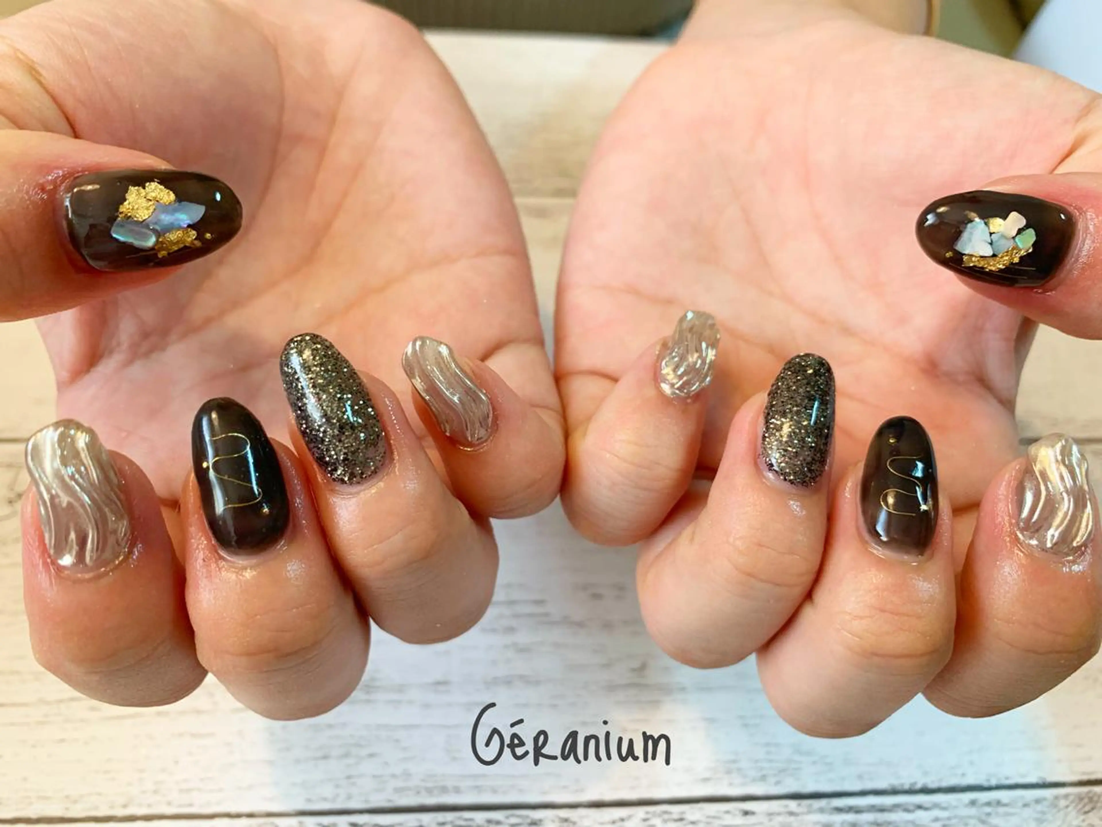 ネイル ハンドネイル GéRanium Harukaのネイルデザイン