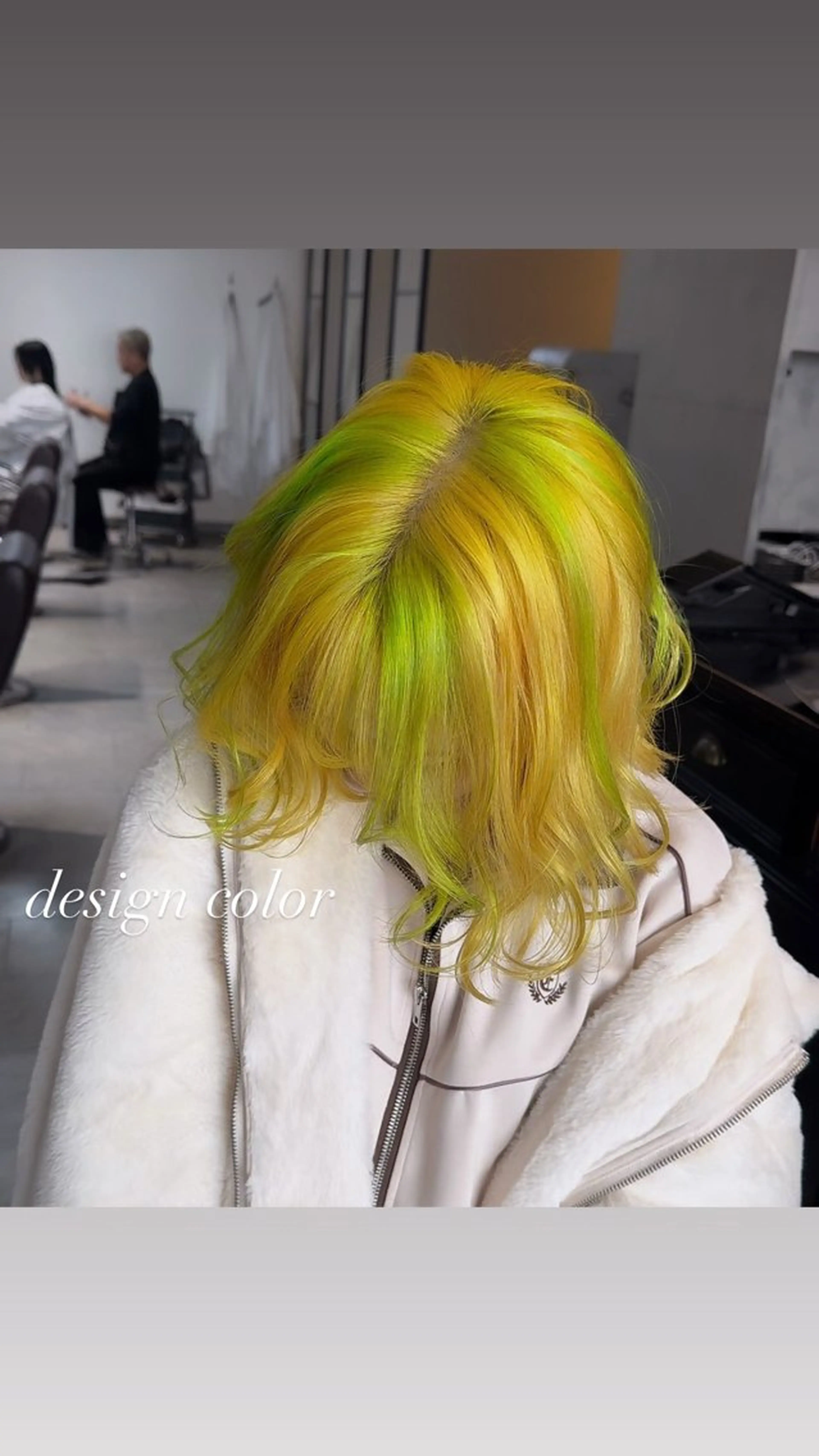 ミディアム カラー カット ヘアカラー トリートメント ヘアセット 💜ハイトーン💛 マジカルかいちゃんのヘアスタイル