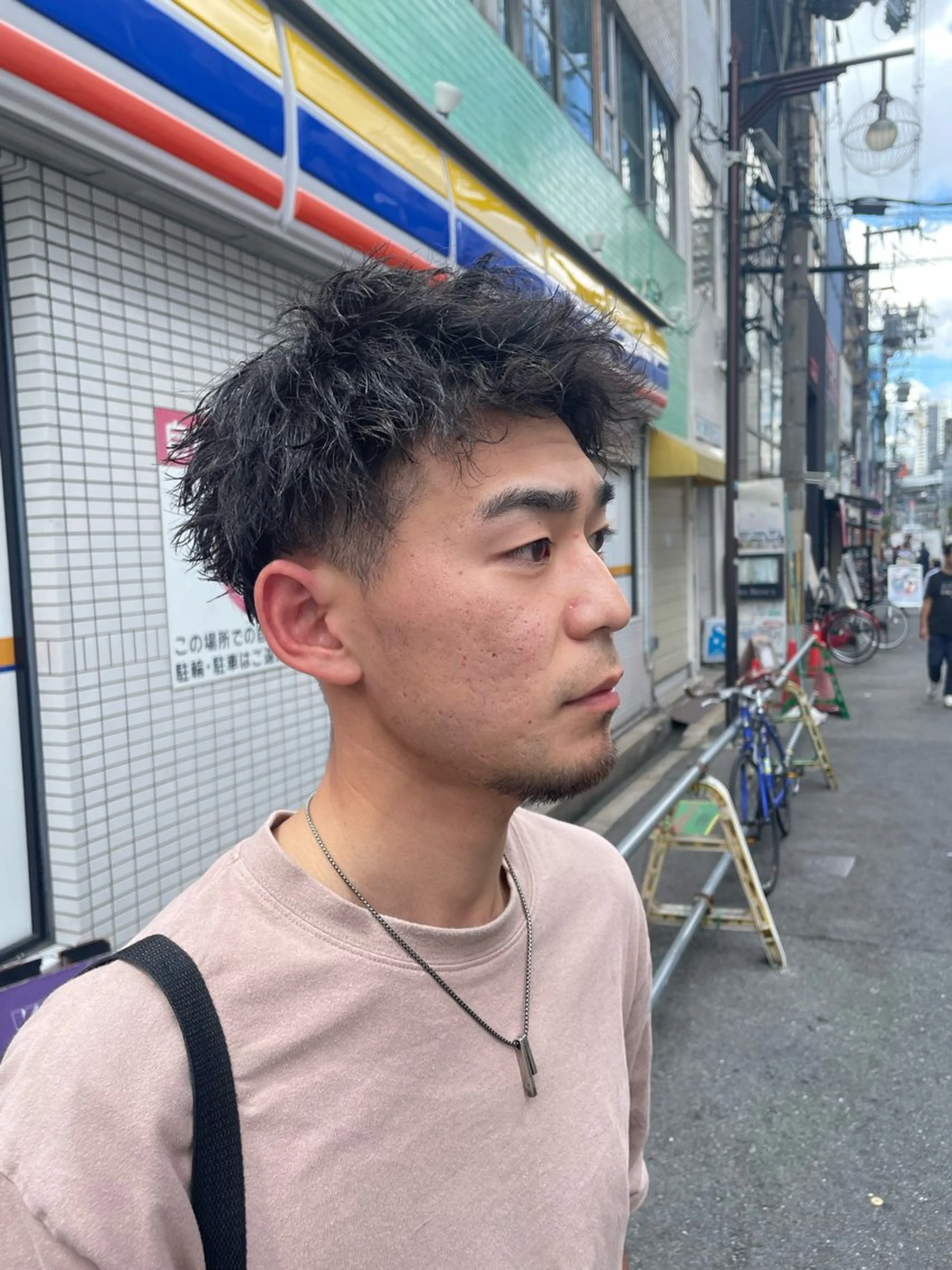 パーマ メンズ センターパート マッシュ メンズパーマ メンズツイストパーマ ツイストスパイラルパーマ カット パーマ ヘアセット 心斎橋/メンズ /ルレイル/地形真希のヘアスタイル