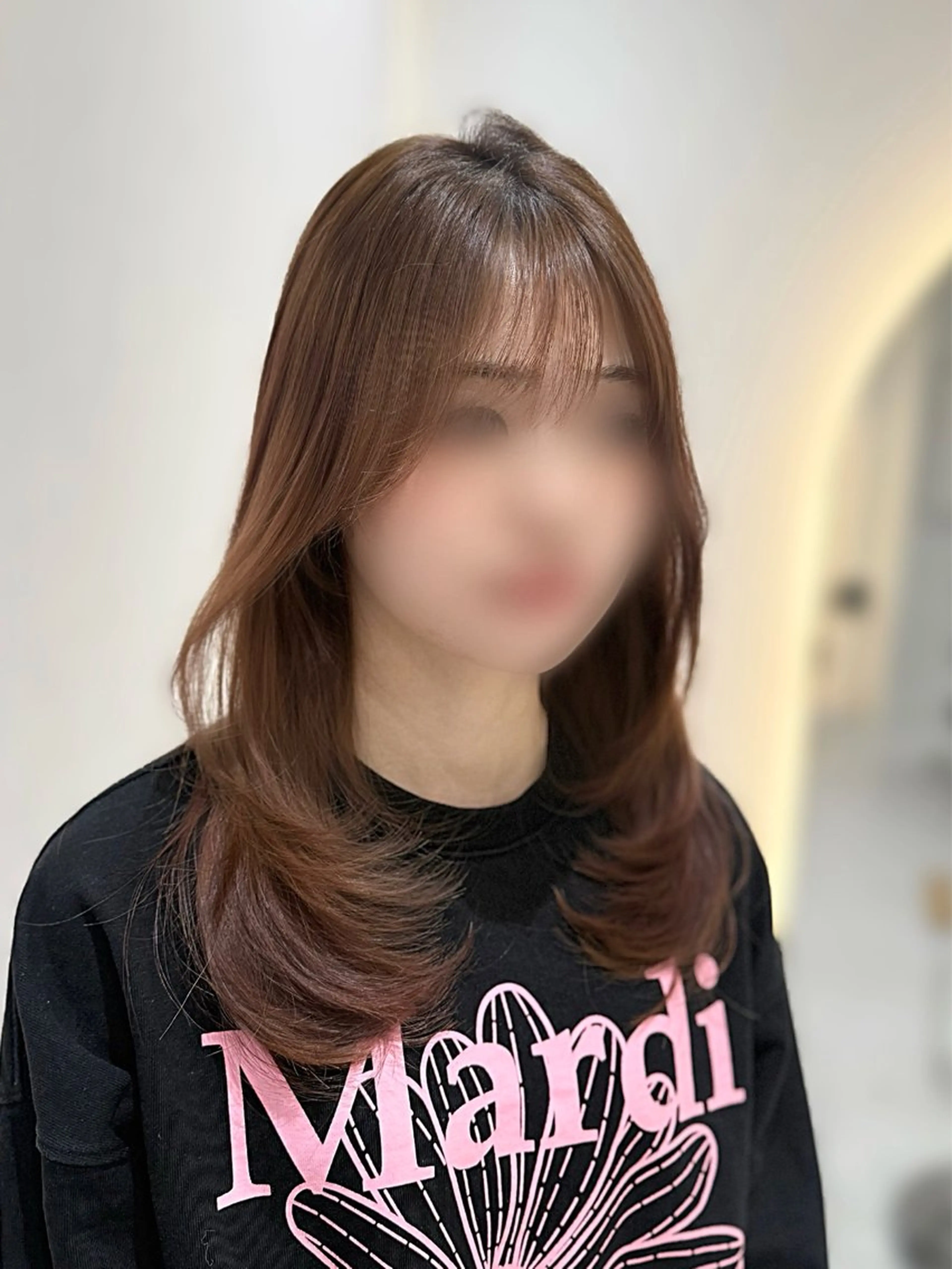 ミディアム ミディアムレイヤー 顔周りカット 韓国風ヘア レイヤーカット トリートメント 韓国レイヤーカット/ 顔周りカットtamaのヘアスタイル