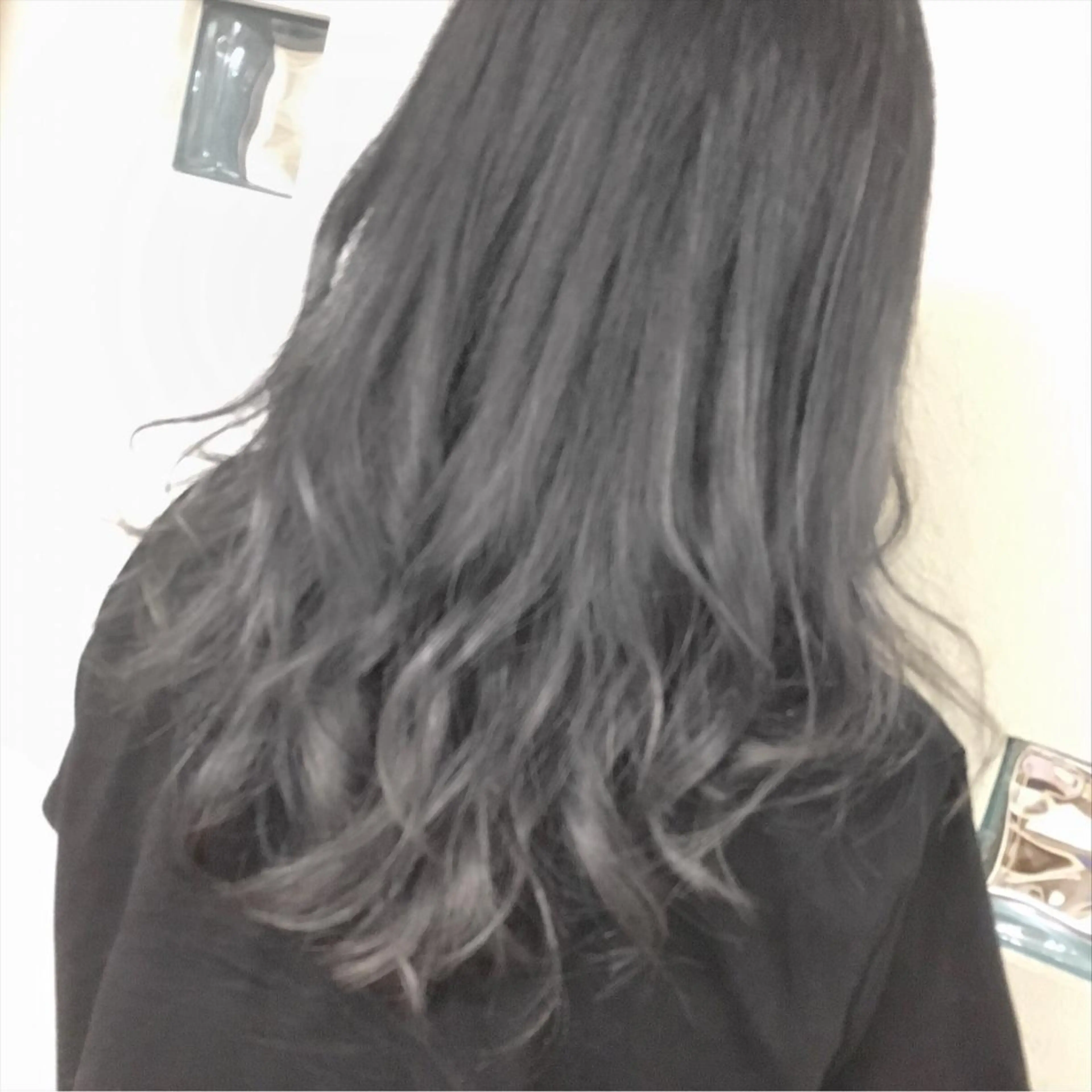 セミロング カラー グラデーションカラー 三浦 健太郎のヘアスタイル
