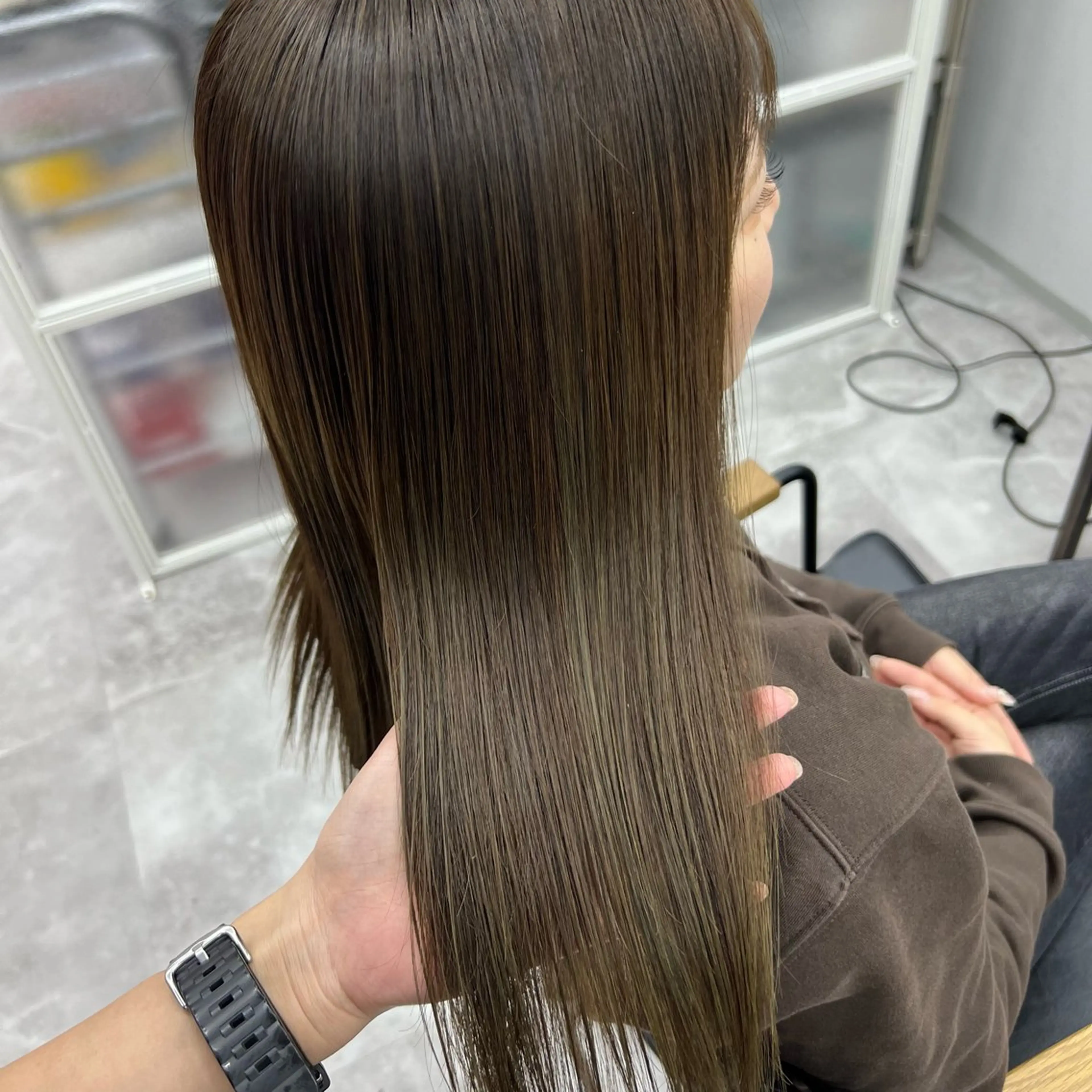 ミディアム カット ヘアカラー トリートメント 岸下 理緒のヘアスタイル