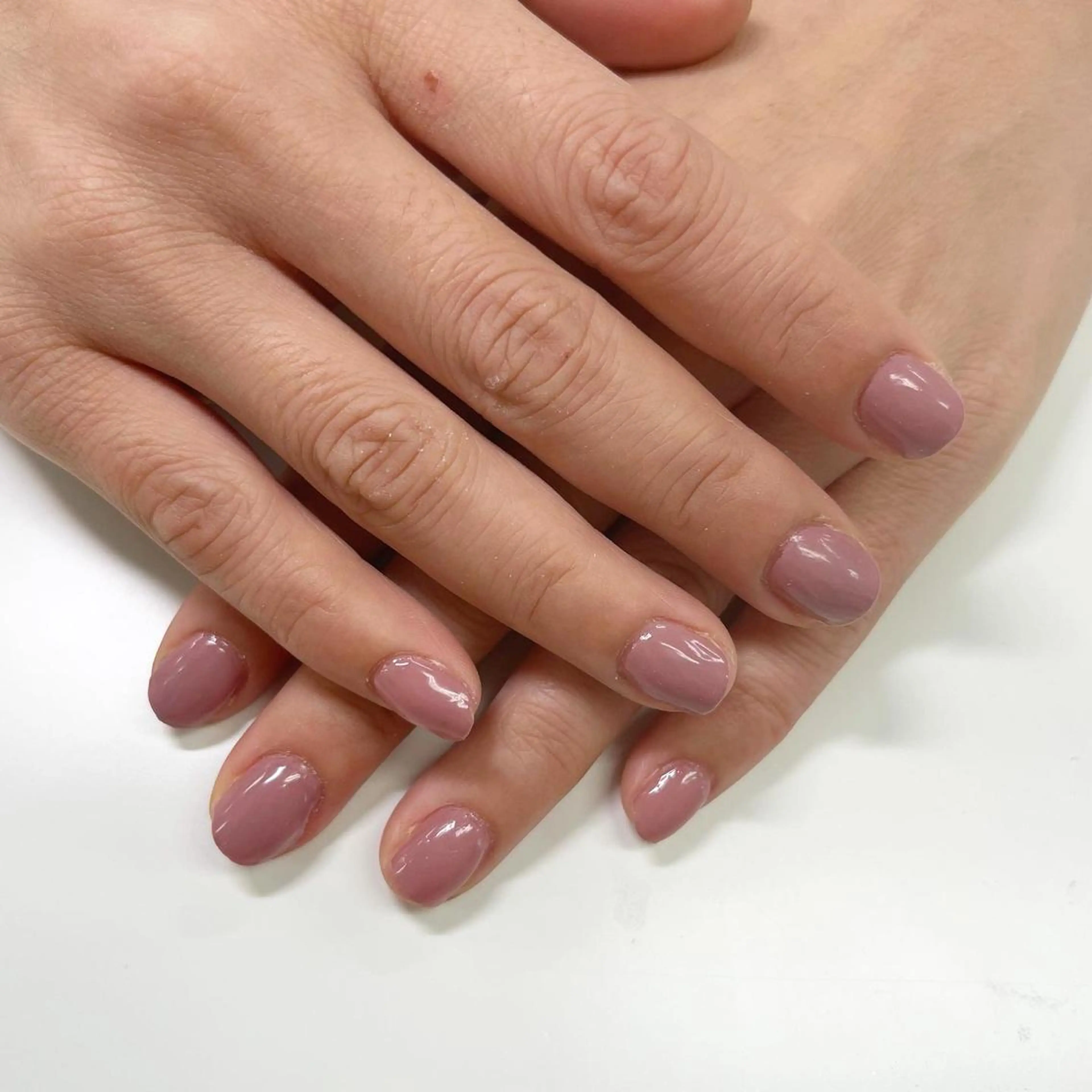 ネイル ワンカラーネイル 🫧ナオ🫧 /韓国 ヘア/ マンツーマンのヘアスタイル