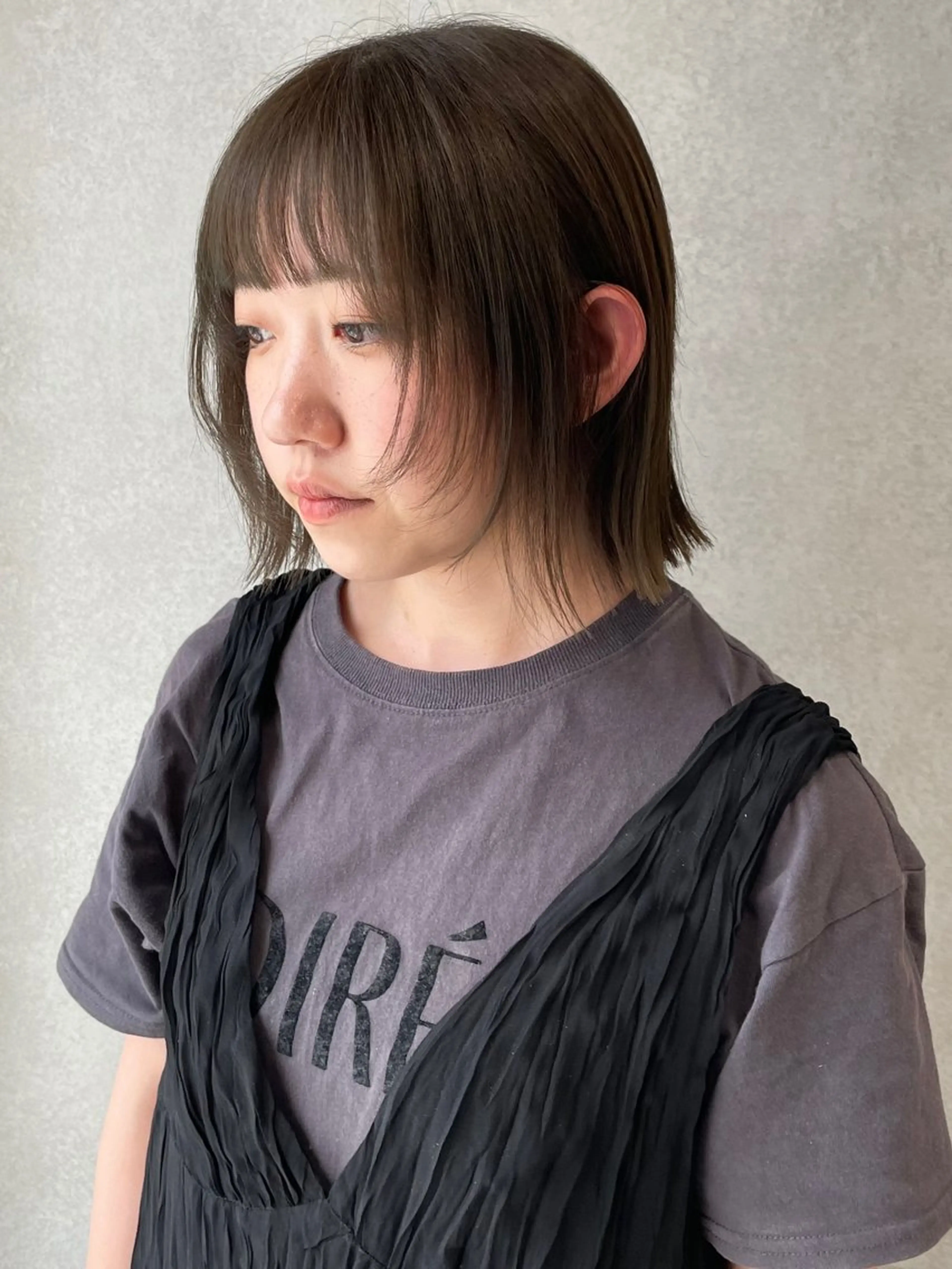 ミディアム カラー カット ヘアカラー yumemiレイヤー ‎✴︎ 透明感カラーのヘアスタイル