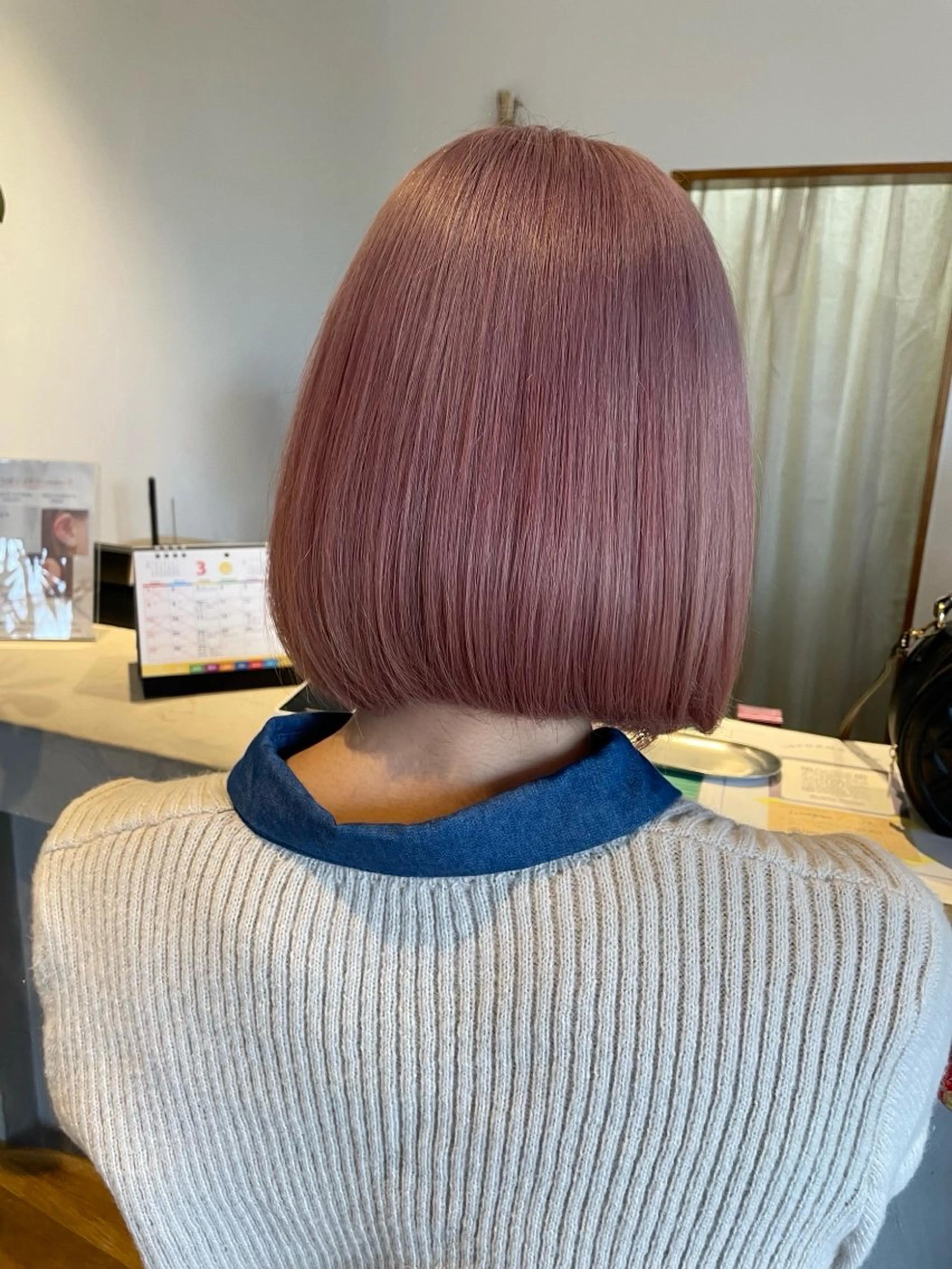 【ケアブリーチ】似合わせカット＋ケアブリーチカラー＋うるツヤトリートメントの写真