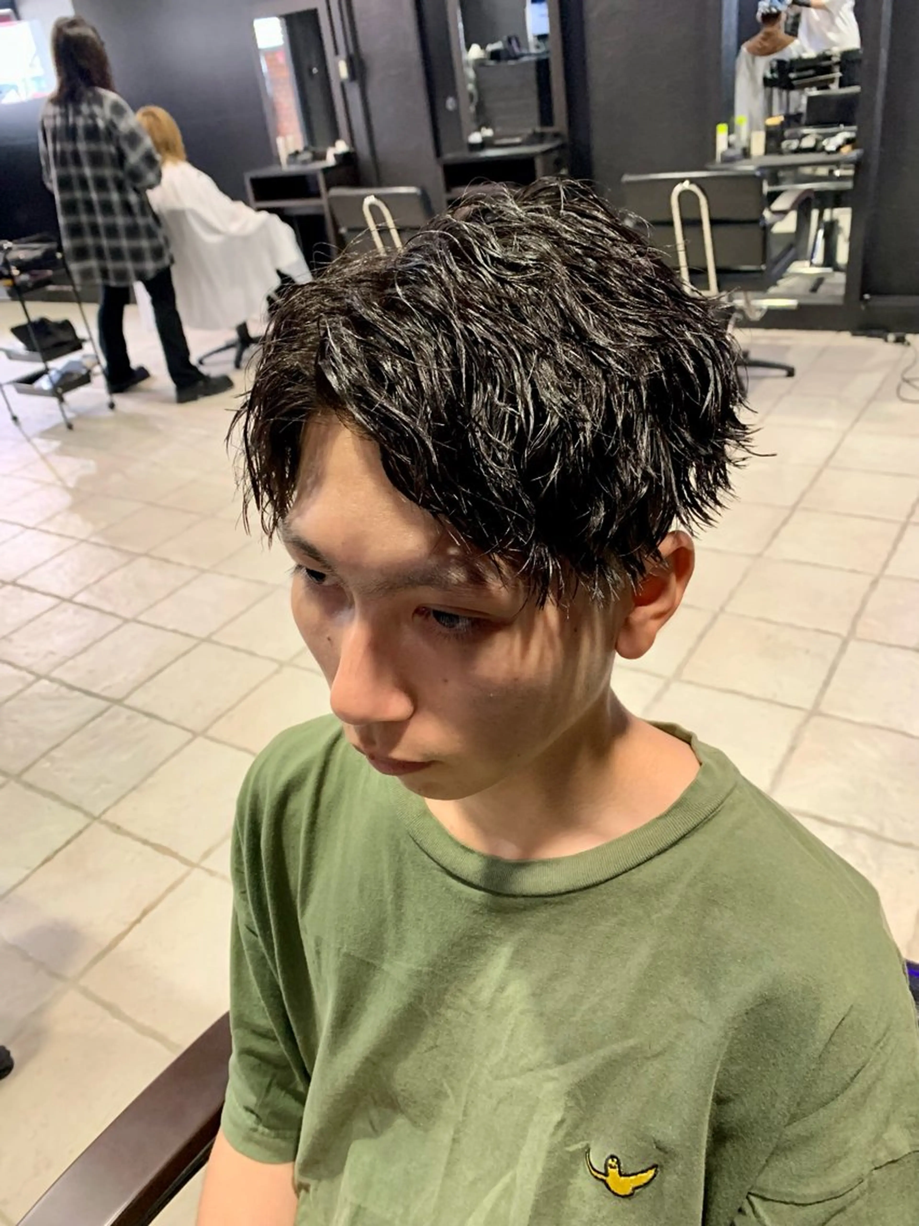 ミディアム メンズ ミディアムパーマ メンズパーマ カット パーマ ヘアセット メンズパーマ/難波/ 心斎橋　室園亮佑のヘアスタイル