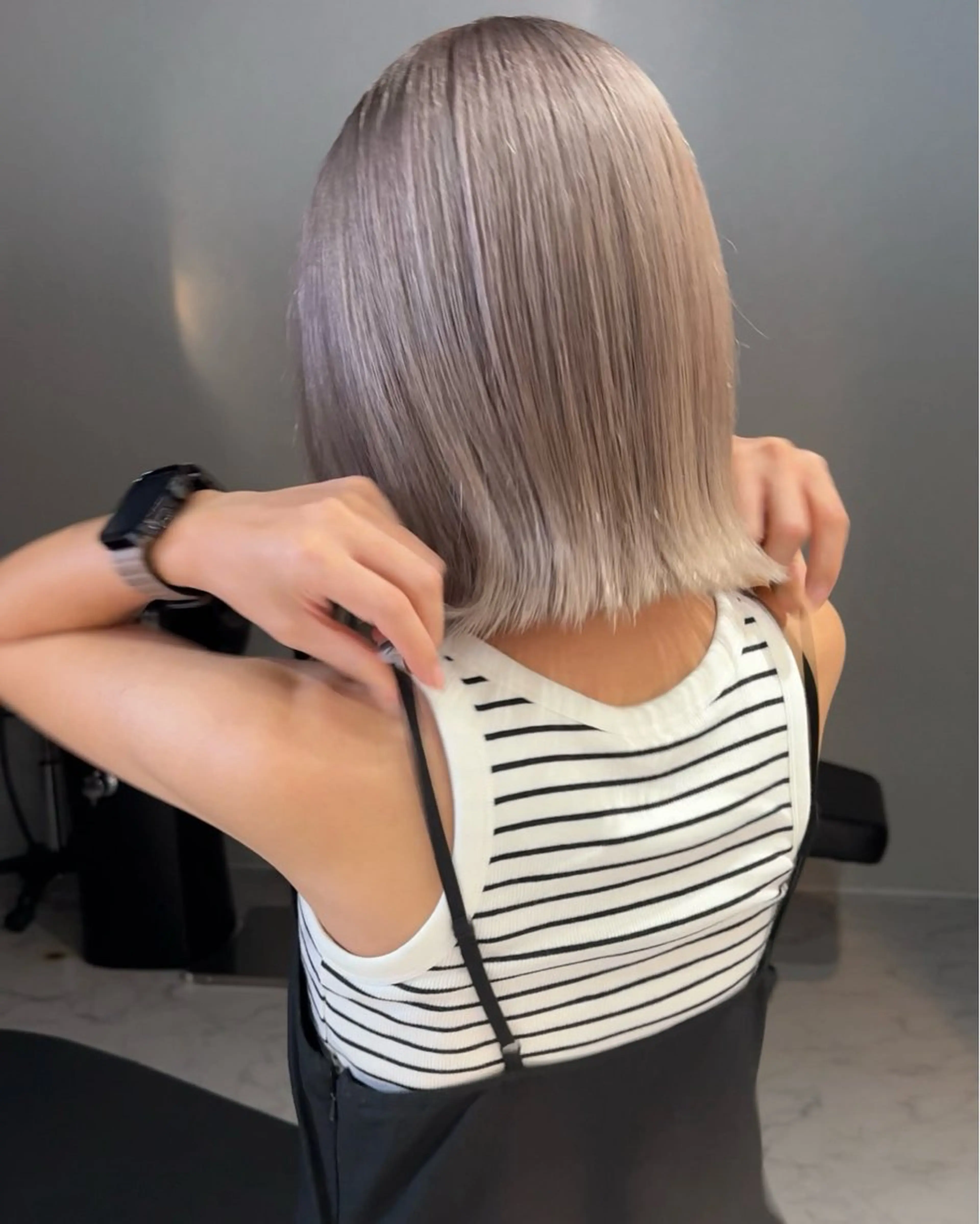 ミディアム カラー ヘアアレンジ バレイヤージュ ブリーチ ダブルカラー ハイライトカラー ハイトーンカラー カット ヘアカラー トリートメント アンドウ ユウ/ レイヤーカット/韓国のヘアスタイル