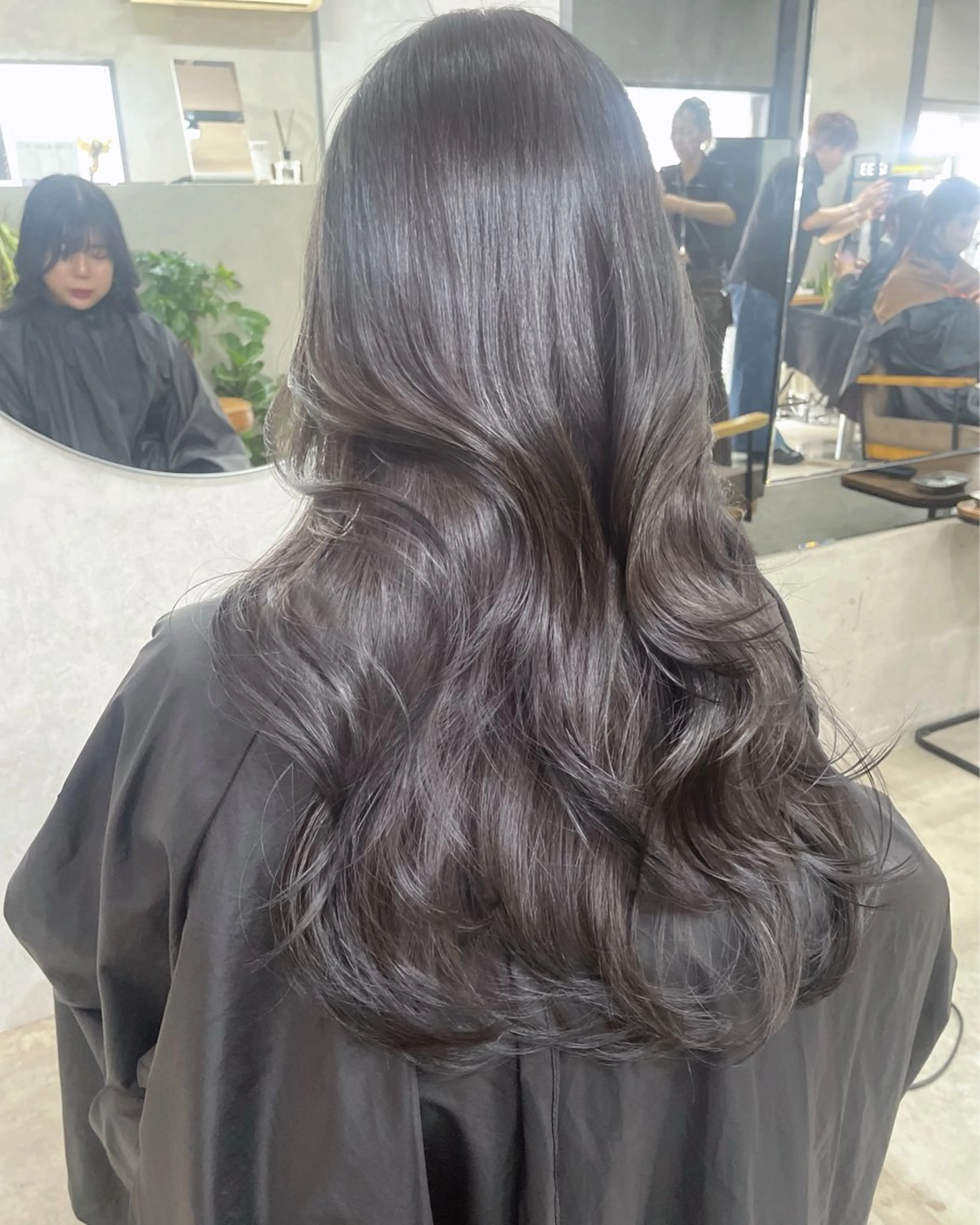 ロング カラー レイヤーカット AIRI layer cut hairのヘアスタイル