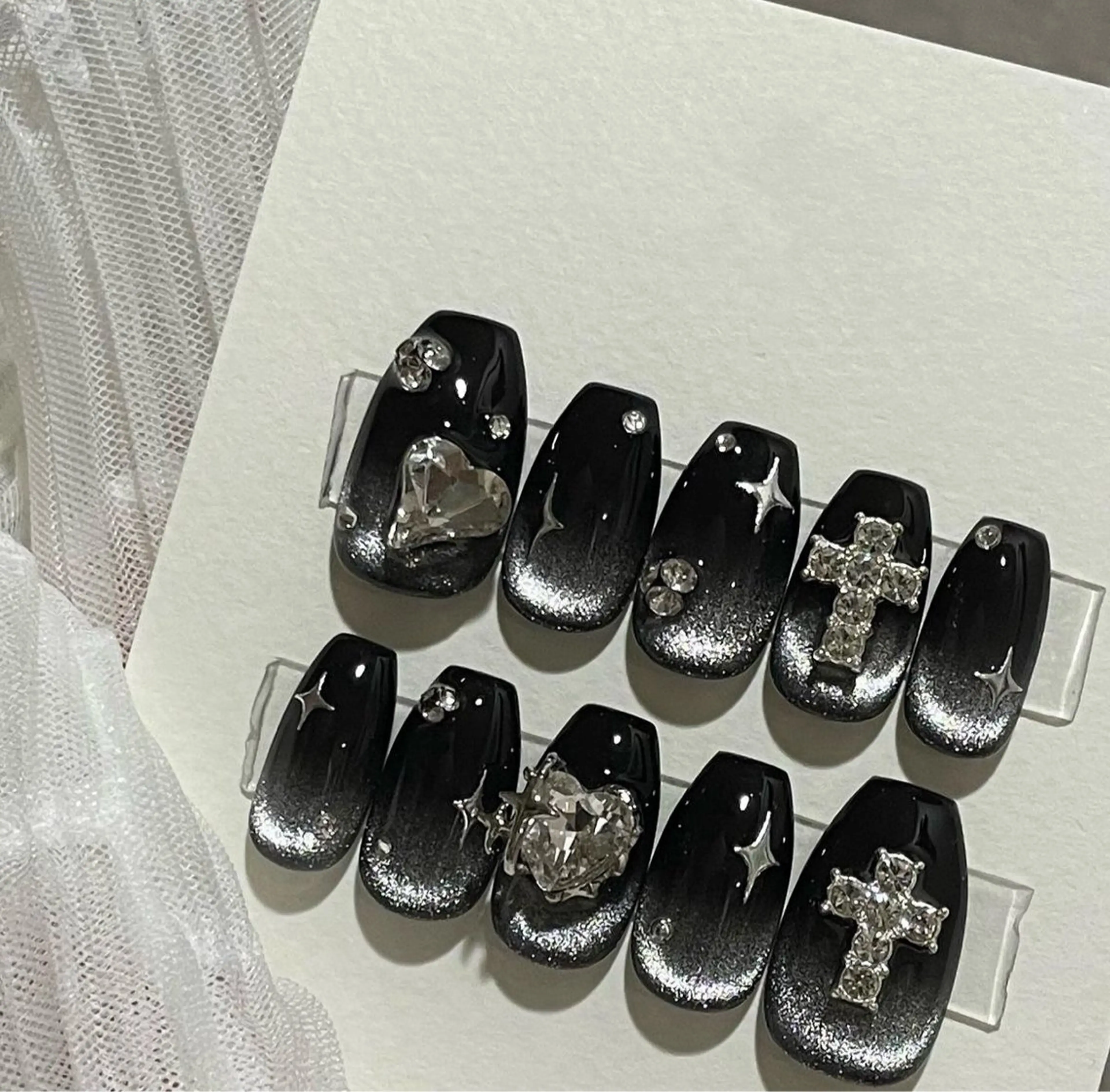 ネイル ハンドネイル eason chenのネイルデザイン