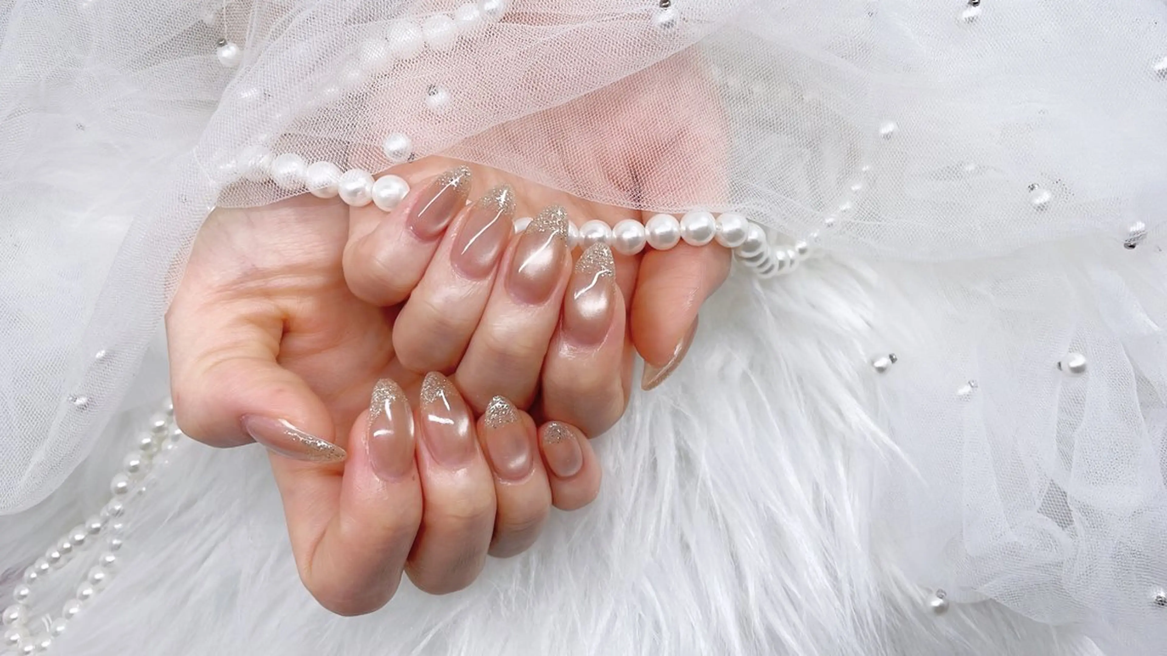 ネイル アニマル柄 チークネイル 成人式 フラッシュネイル フットネイル ハンドネイル B·U Nail大宮 長さだし専門店のネイルデザイン