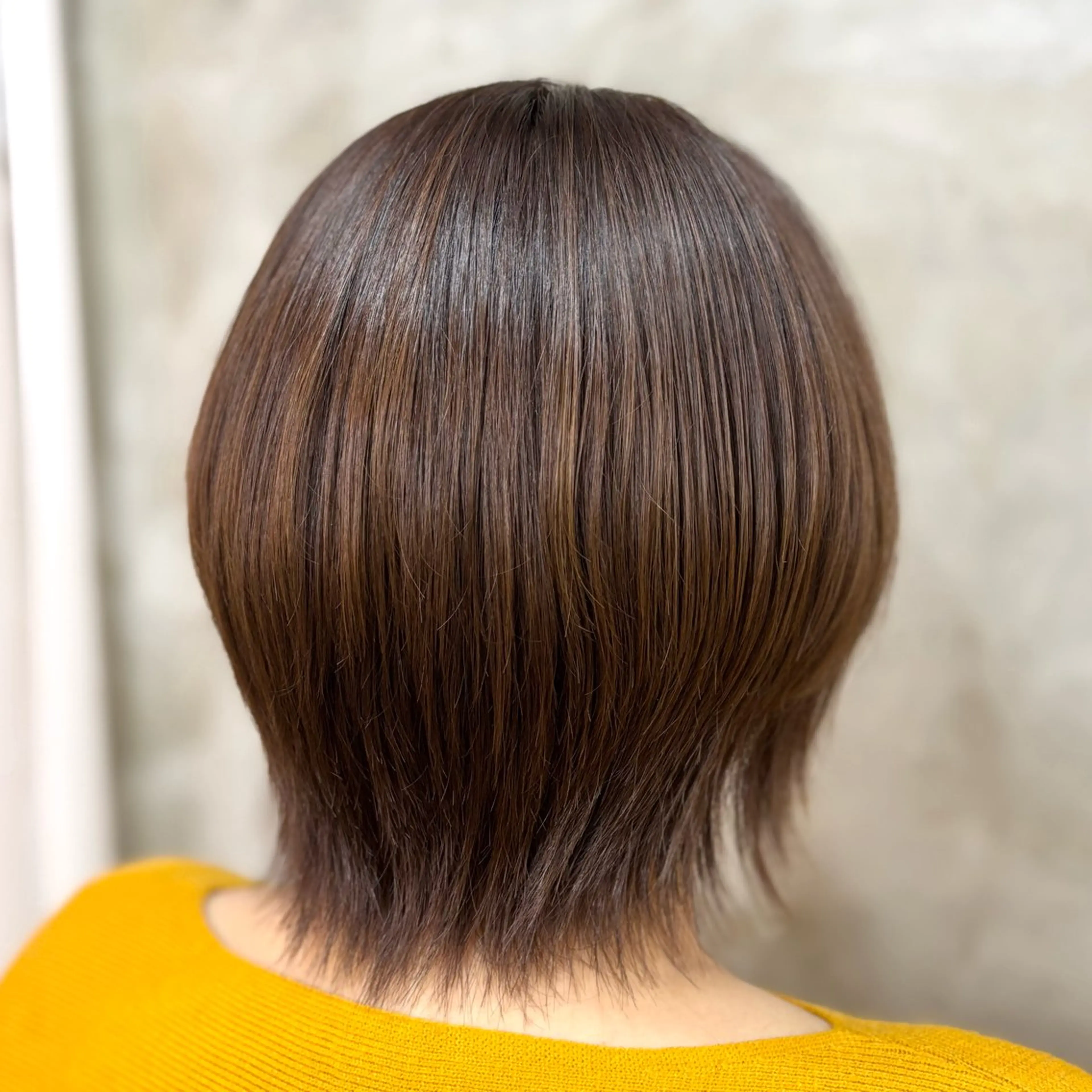 ショート カラー 美容室eTONe仙台駅前所属・艶髪‎カラー🤍 RIKAのヘアスタイル