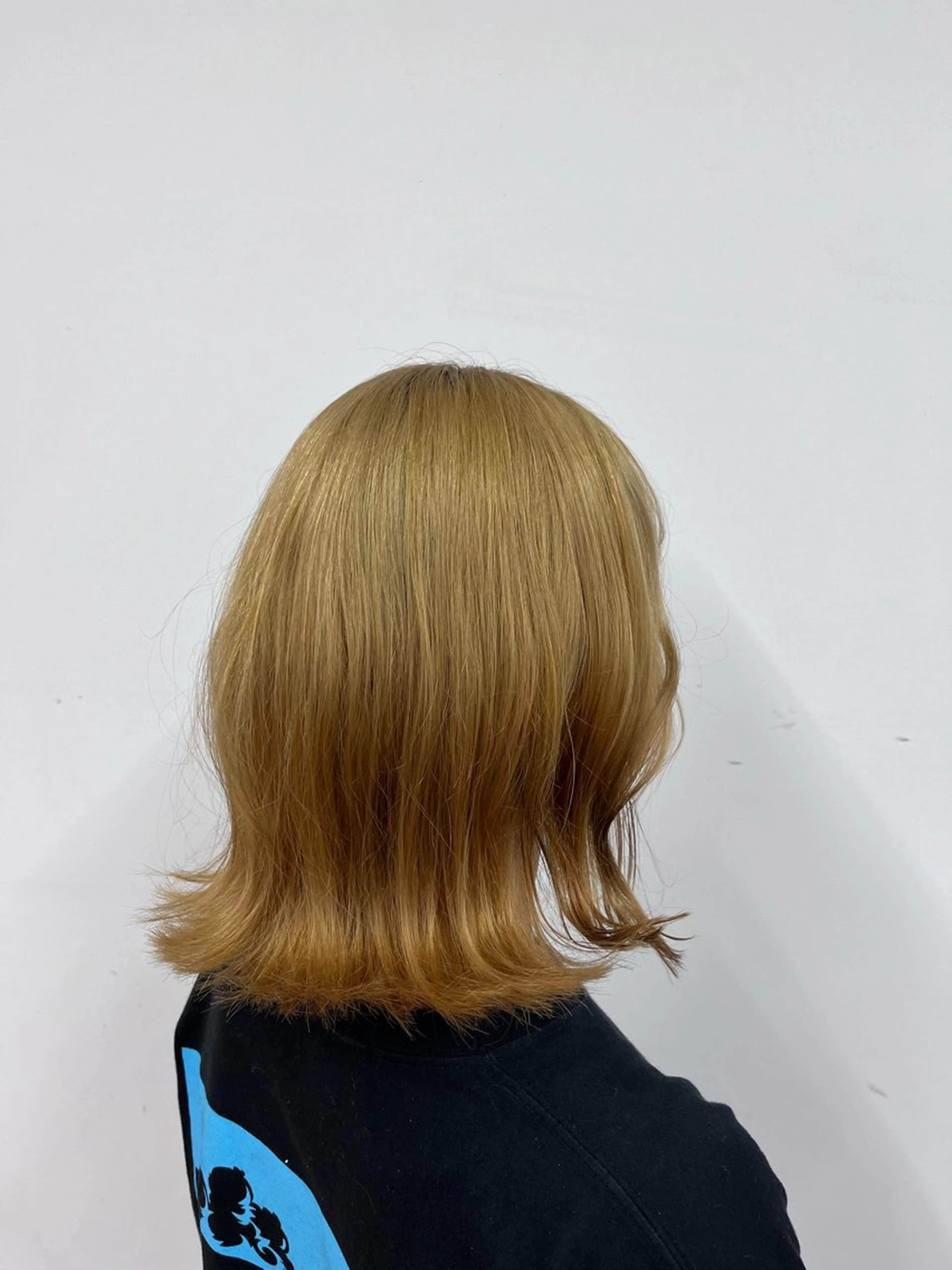 ミディアム 外ハネヘア 田尾 凌雅のヘアスタイル