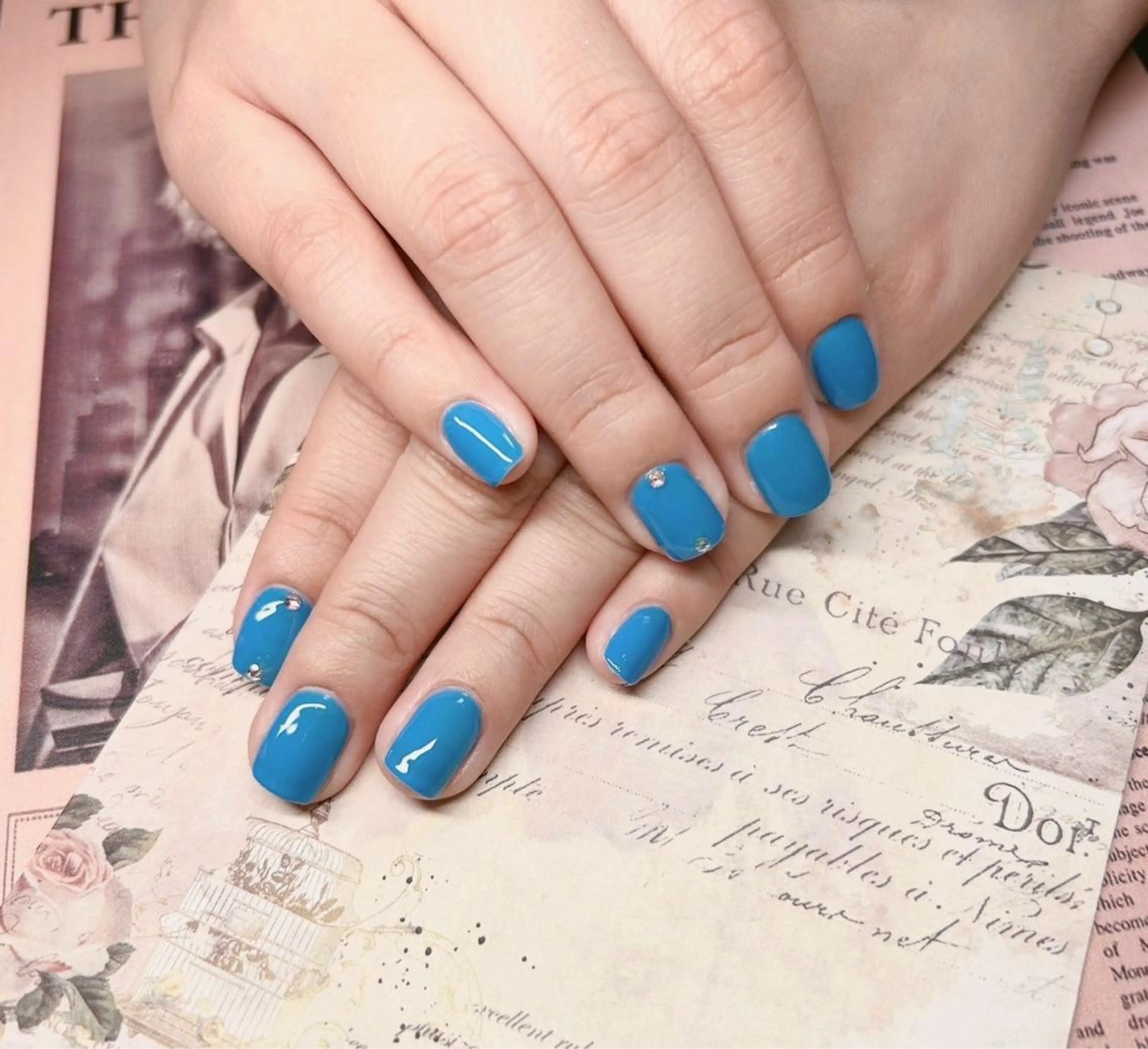 ネイル NOI ROUGEのネイルデザイン