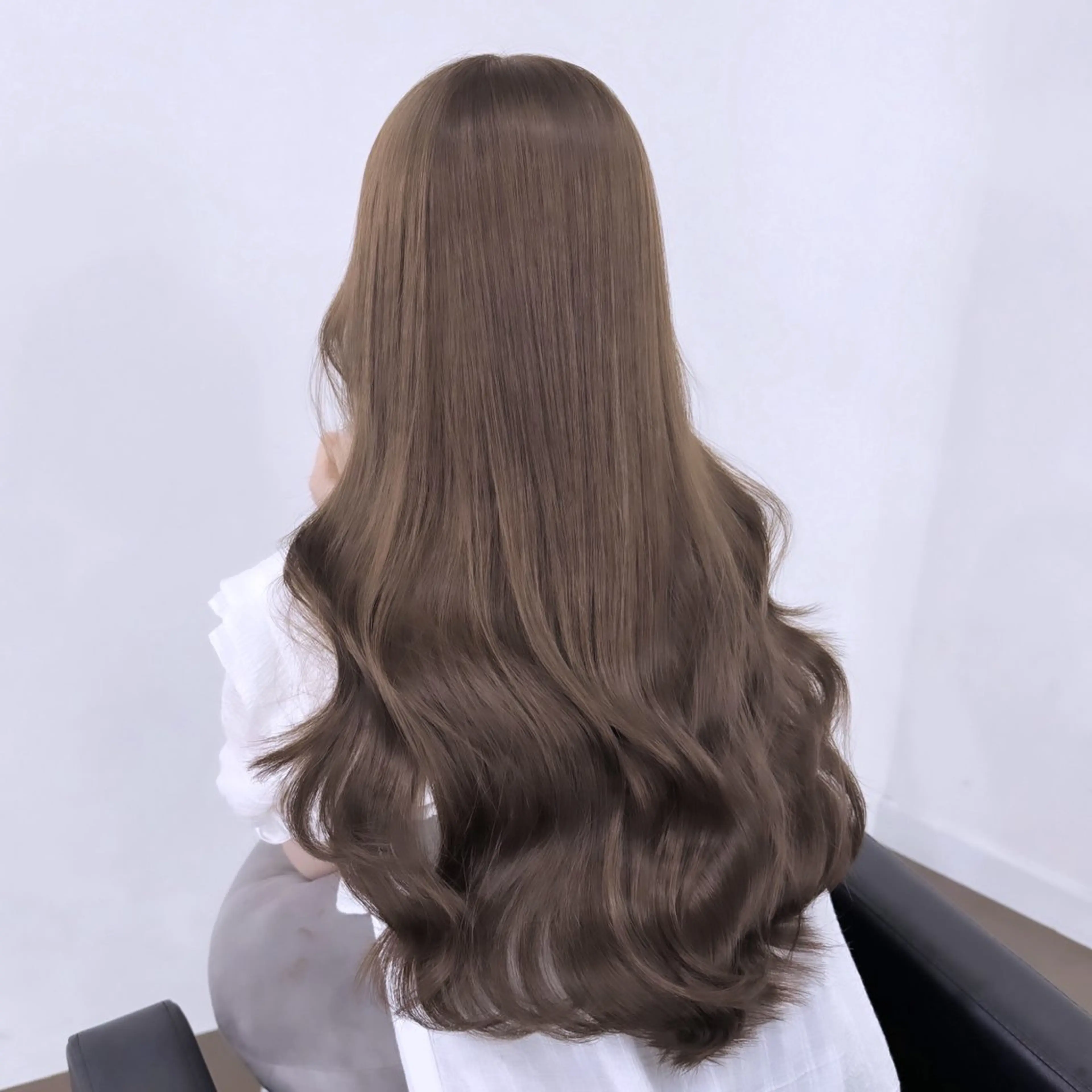 ロング ボブ くびれヘア 髪質改善 韓国風ヘア レイヤーカット 【ioe岡本】🐶 向井歩のヘアスタイル