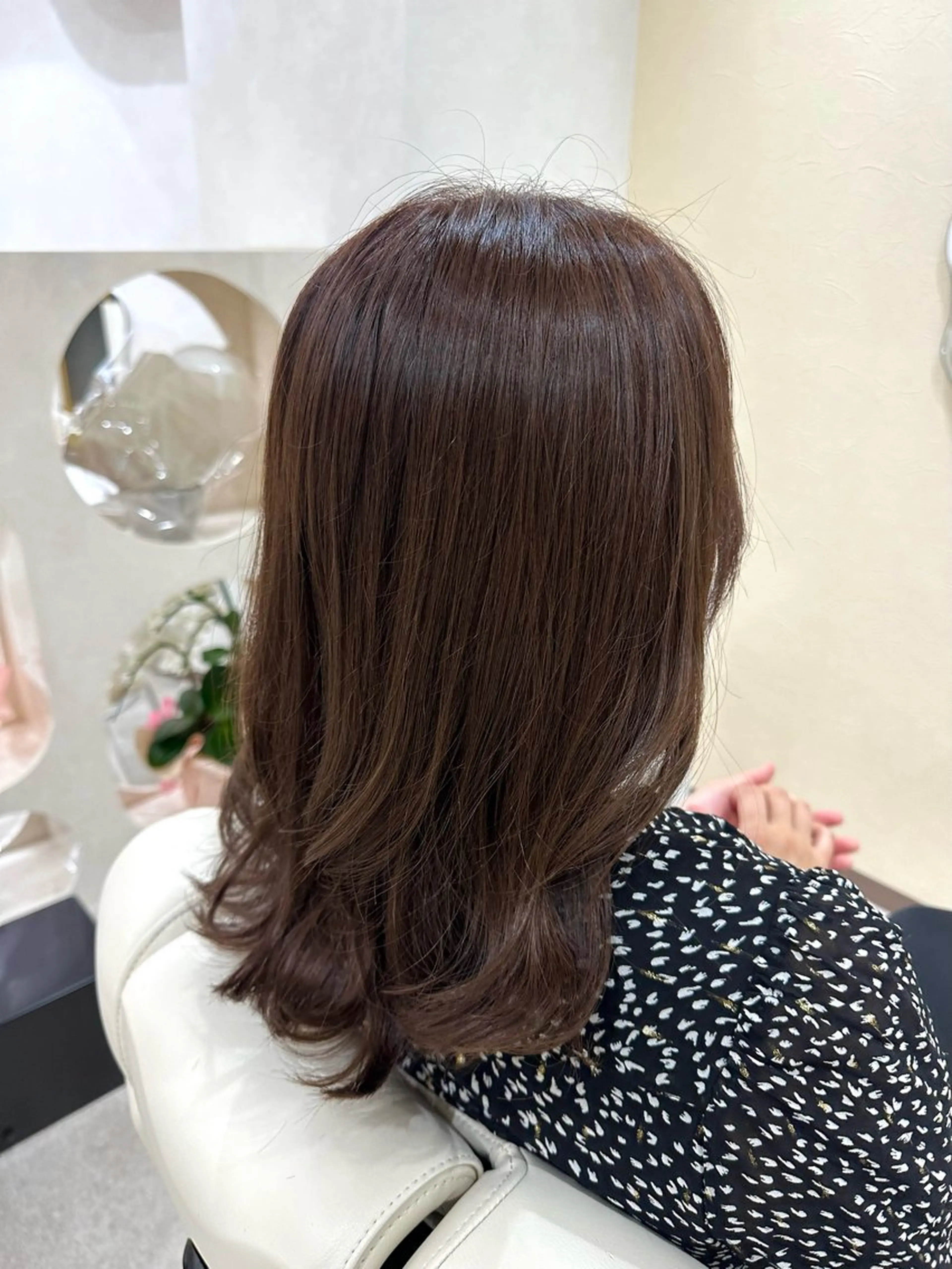 ミディアム カラー ブラウンカラー ココアブラウン アッシュカラーやアレ ンジ得意🌿RIKOのヘアスタイル
