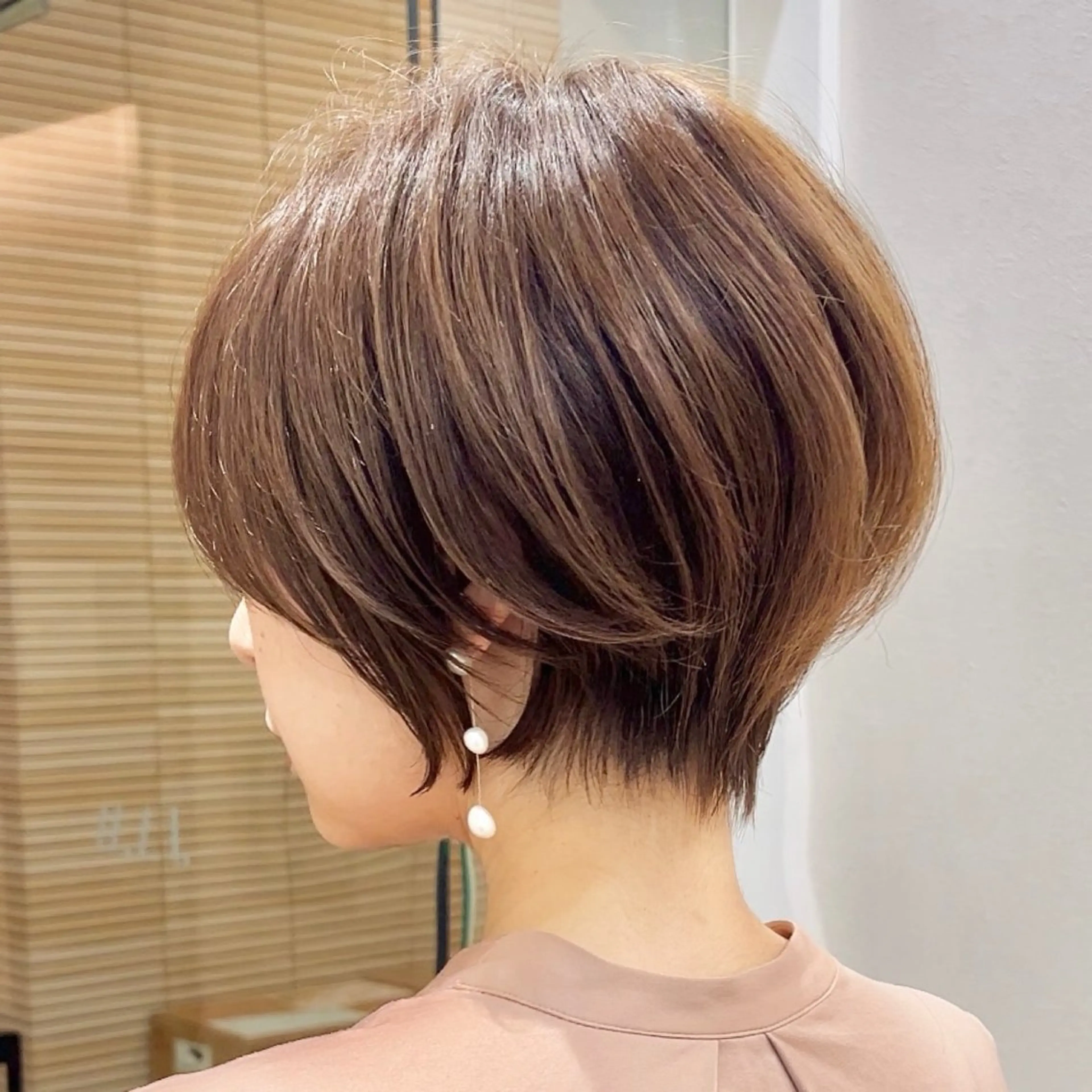 ショート カラー 白髪ぼかし特化 三澤はるかのヘアスタイル