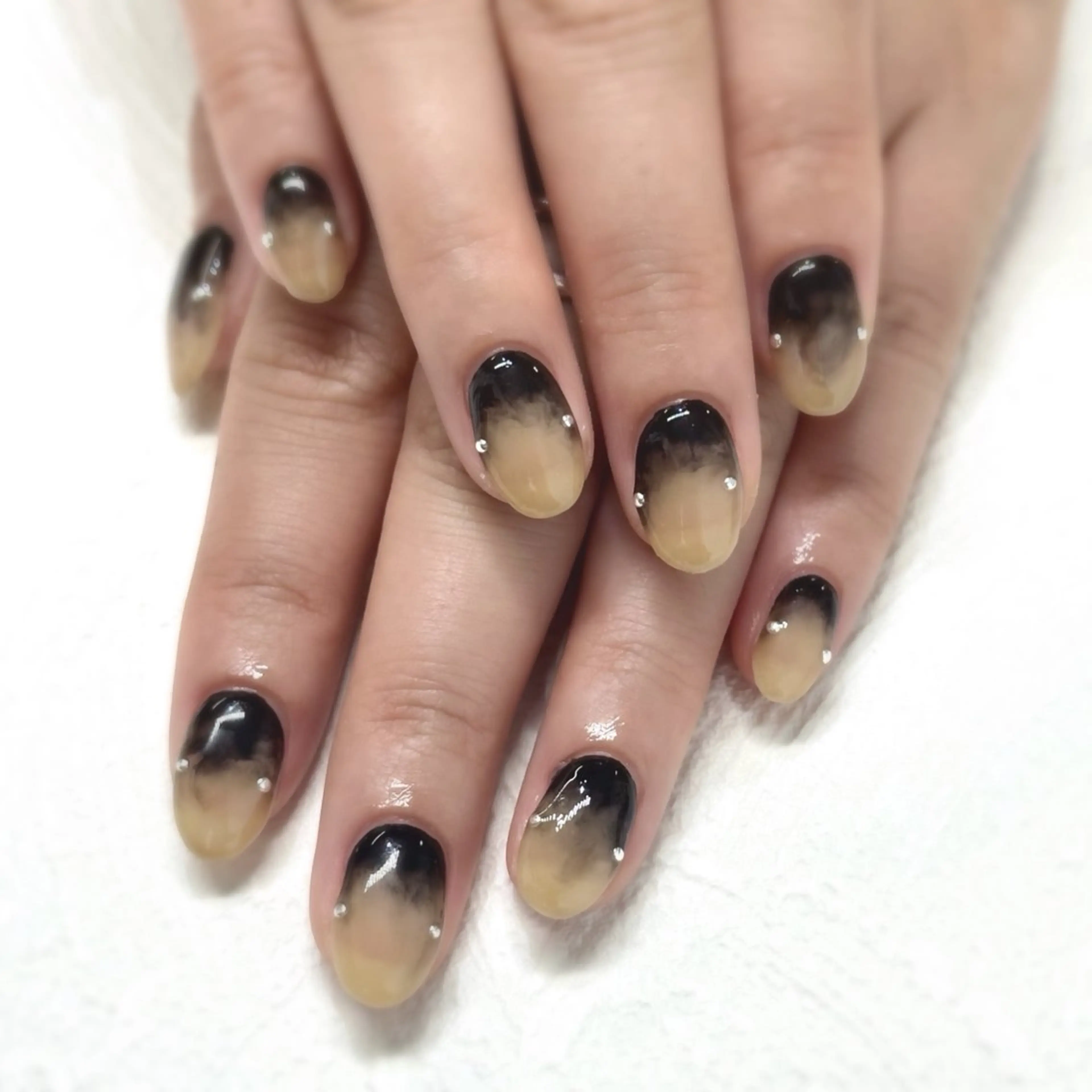 ネイル ハンドネイル ⚜️個性派ネイル⚜️ ℝ𝕖𝕟𝕒🦉のネイルデザイン