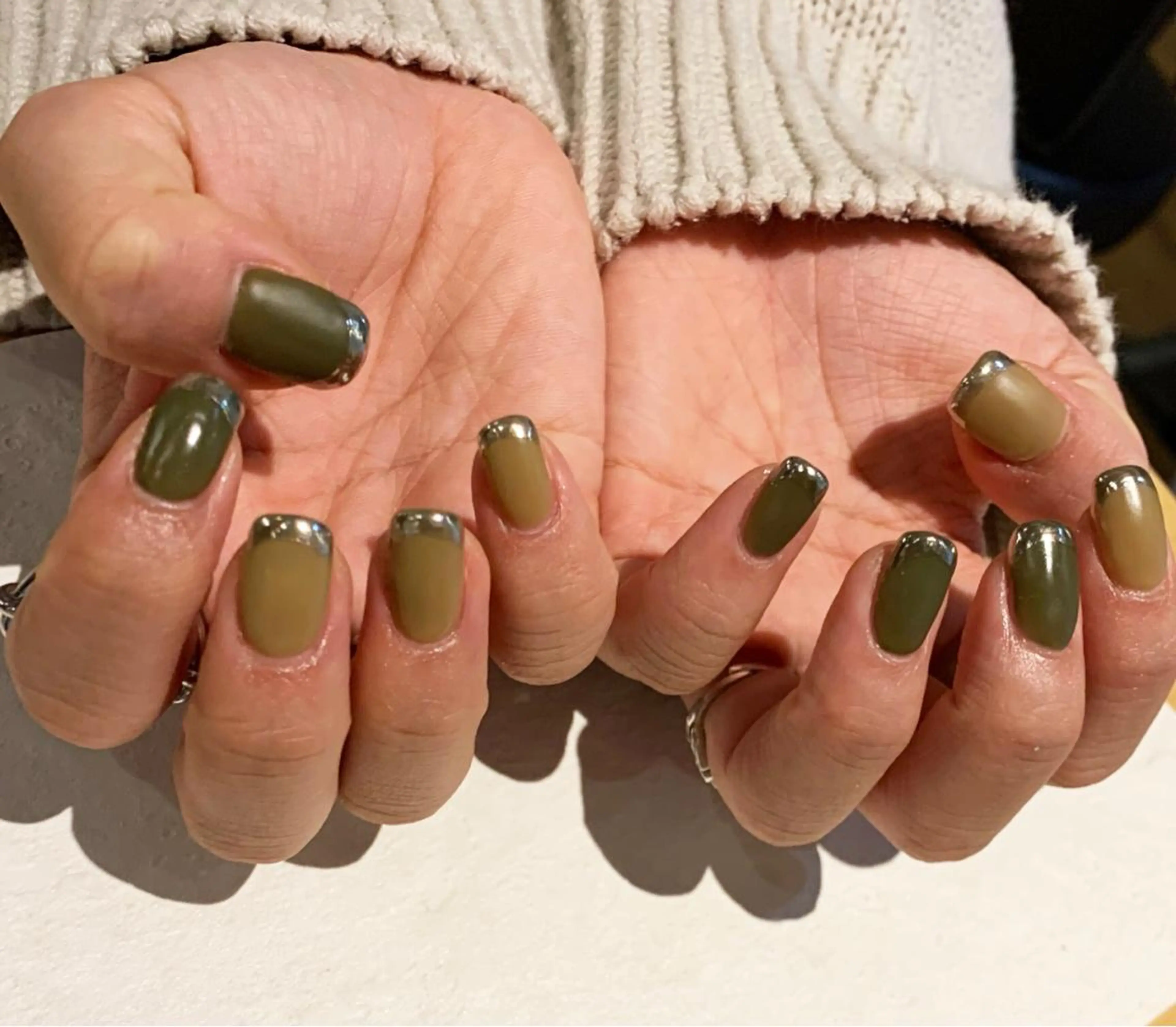 ネイル マットネイル ミラーネイル clocln / Suzukaのネイルデザイン