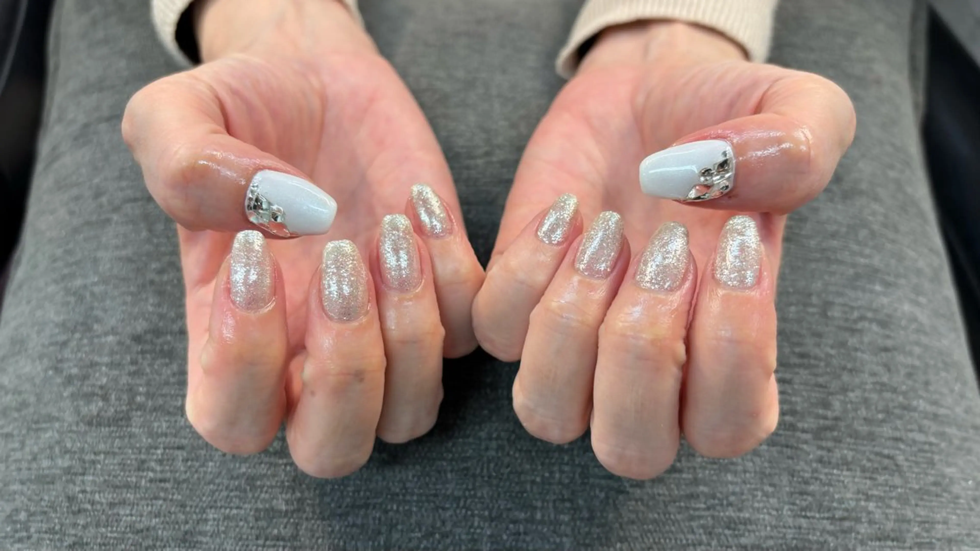 ネイル あづき💅✨ ✨のネイルデザイン