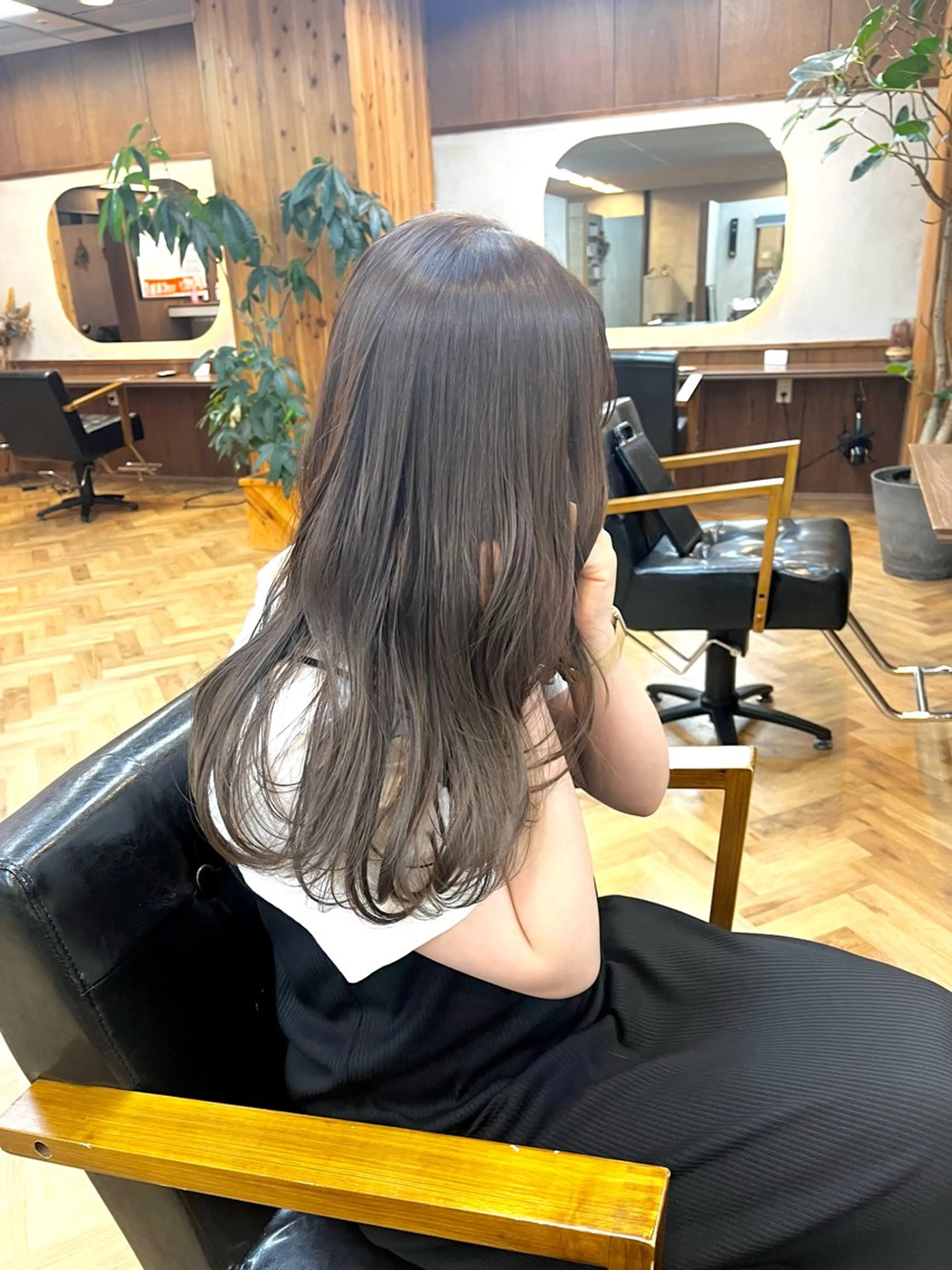 ロング カラー ヘアアレンジ ブリーチ ダブルカラー ブリーチなしカラー カット ヘアカラー トリートメント ena/ブリーチなし 透明感・レイヤー🎀のヘアスタイル