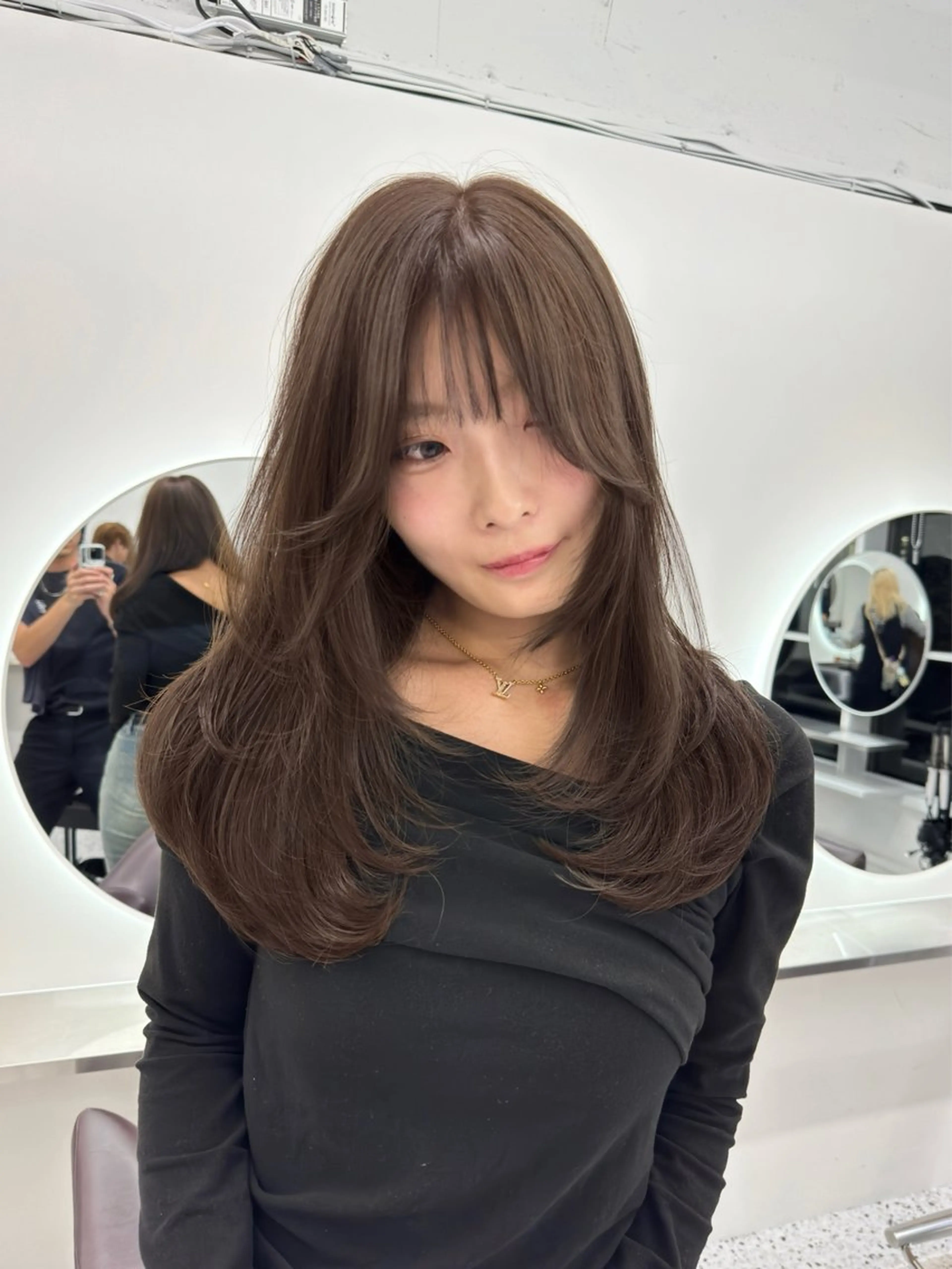 セミロング カラー ブラウンカラー 透明感カラー ココアブラウン レイヤーカット カット ヘアカラー トリートメント ヘアセット 韓国レイヤー/ツヤ髪 🤍kosuke🤍のヘアスタイル