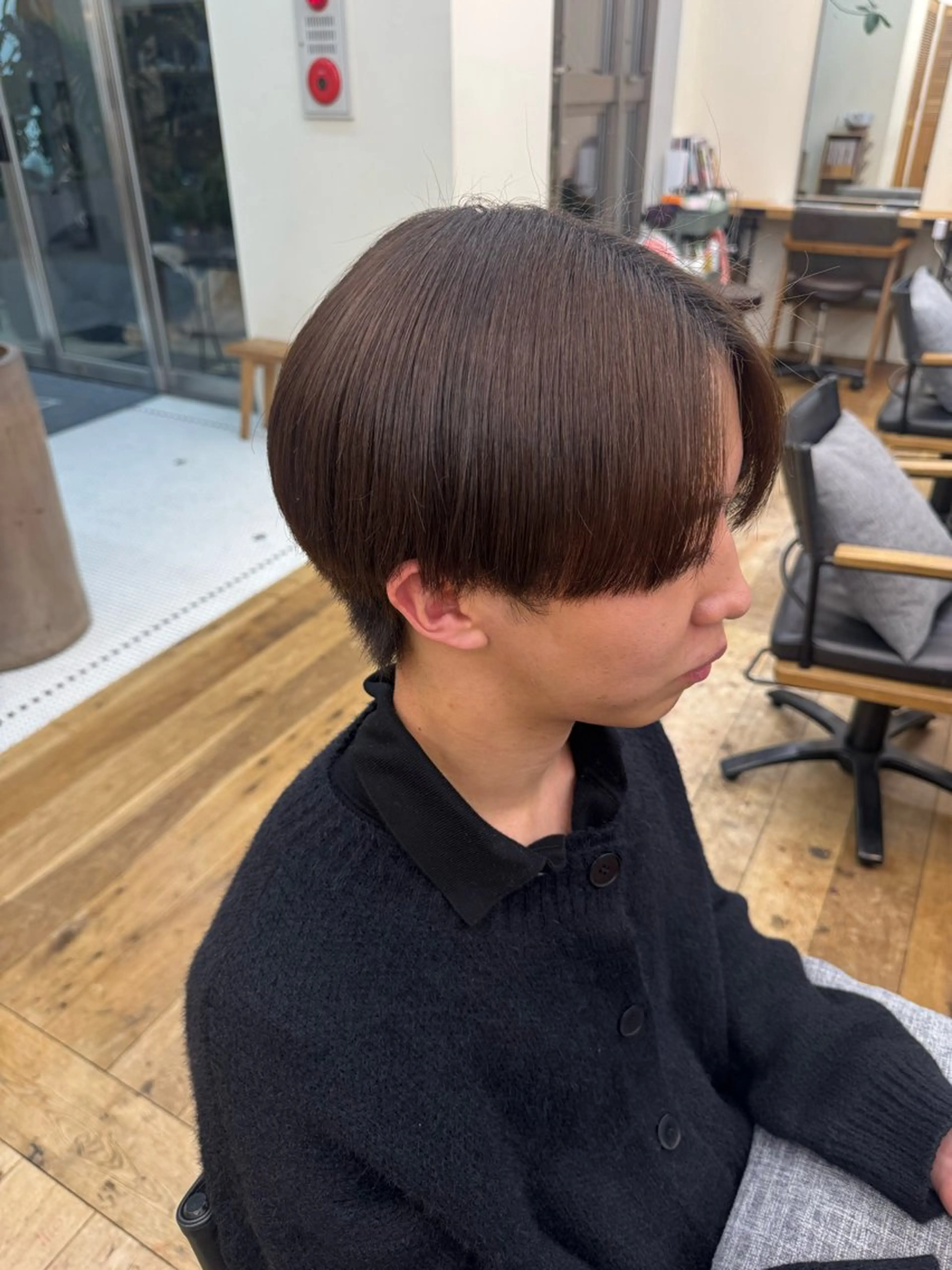 韓国風メンズダウンパーマの写真