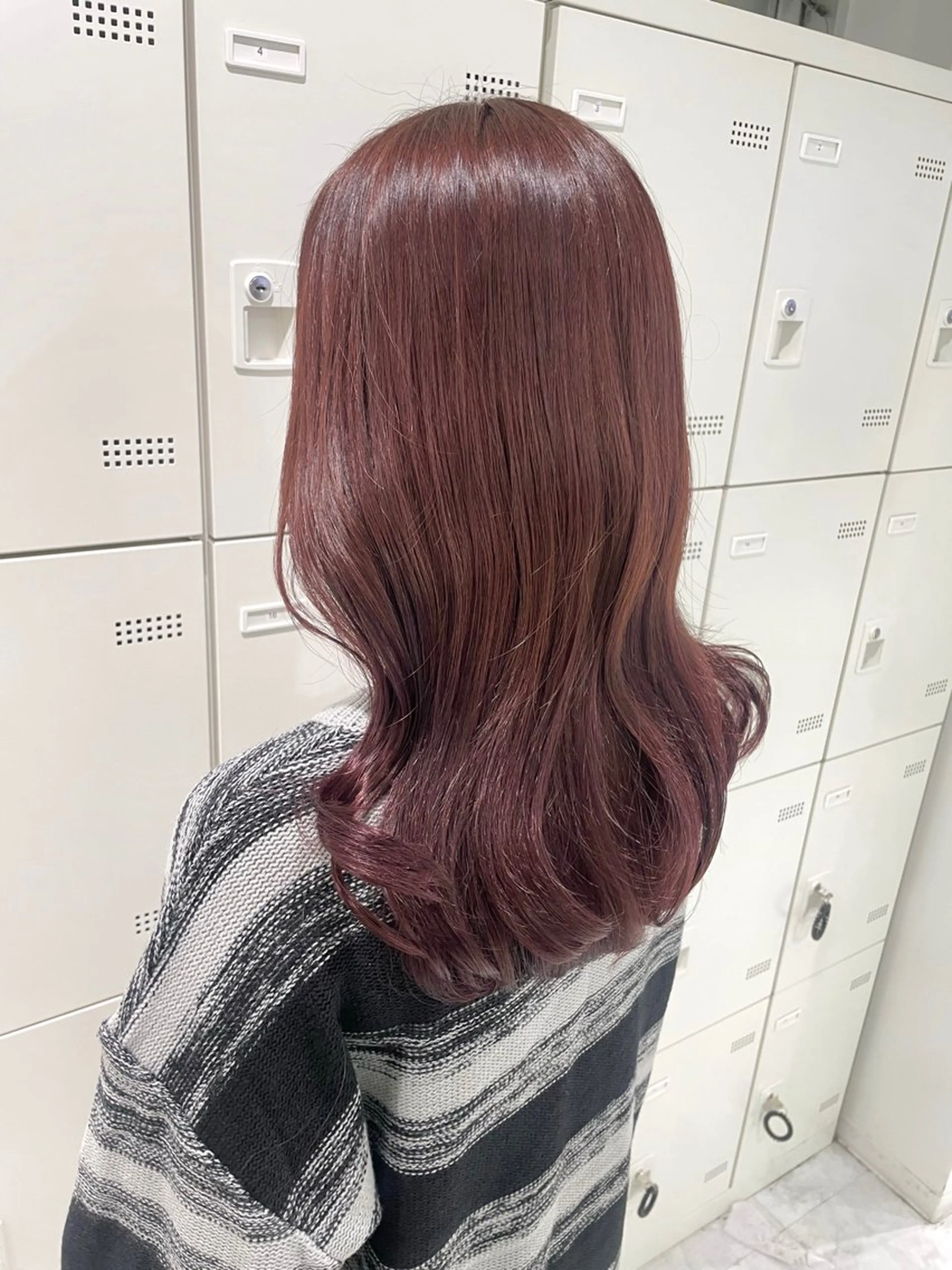 ロング カラー パーマ ヘアアレンジ メンズ 透明感カラー・レイヤ ー🎀amika🎀のヘアスタイル